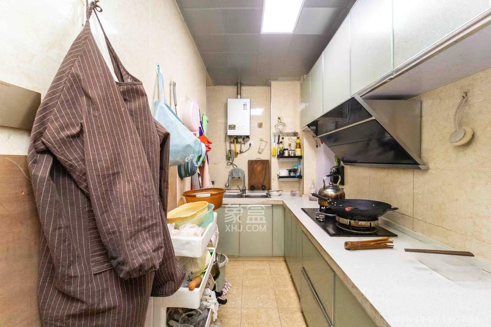 鑫科明珠  2室2厅1卫    2200.0元/月室内图