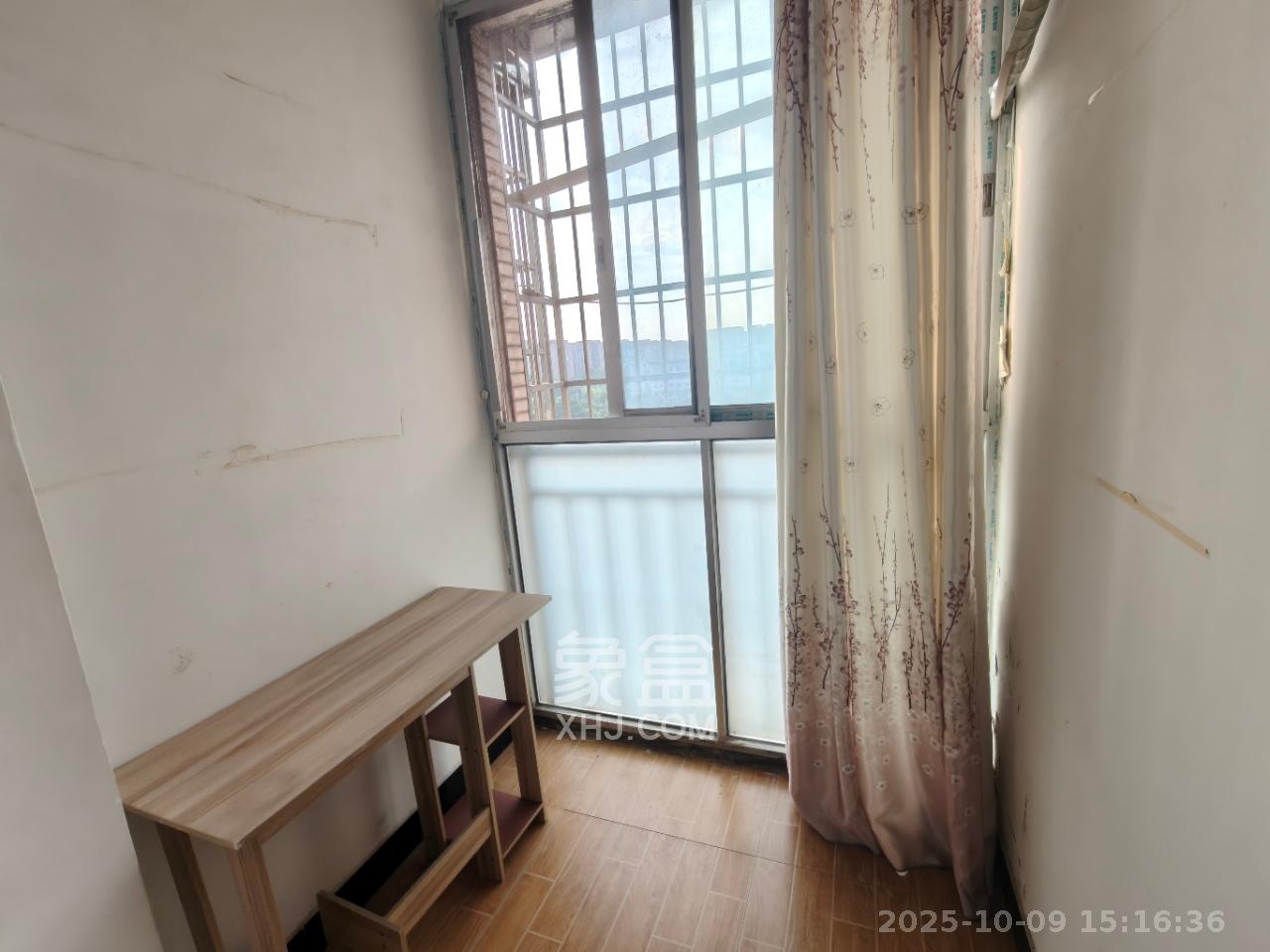 先锋新宇  2室1厅1卫    1700.0元/月室内图