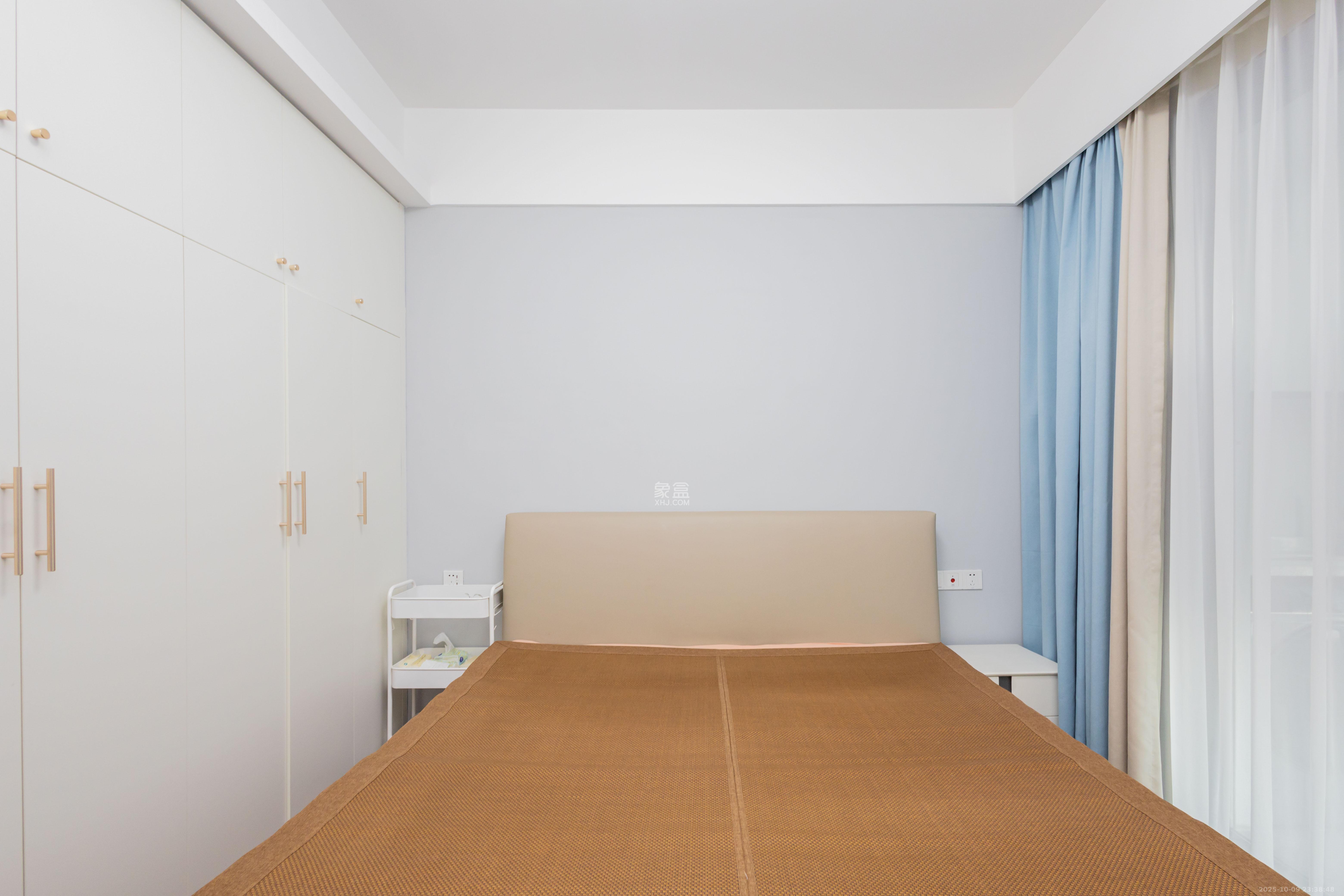 金茂建发观悦 3室2厅1卫 160.0万 金茂建发观悦 3室2厅1卫 160.0万卧室