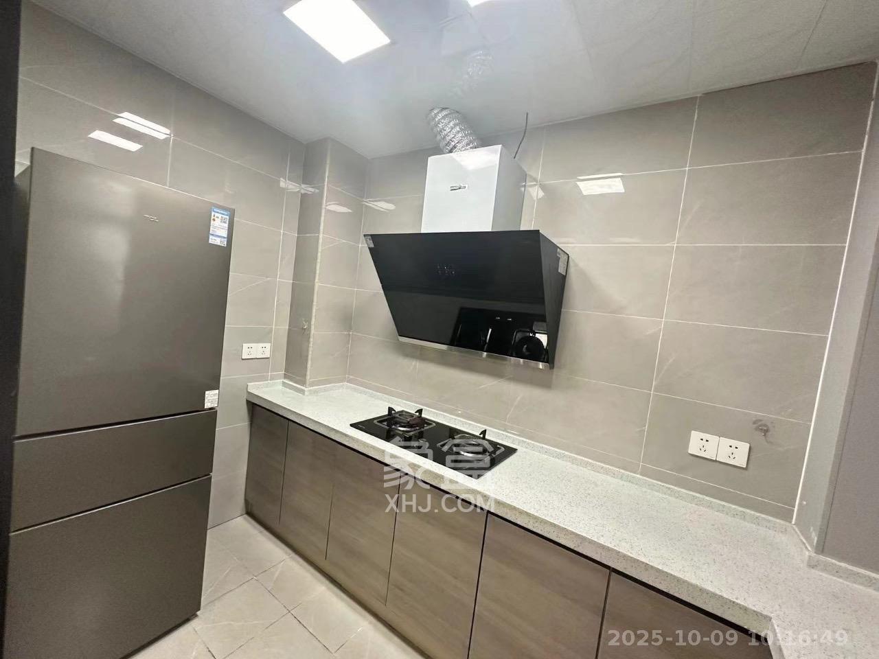 天翼花园(中国电信单位房) 3室2厅2卫 2800.0元/月 天翼花园(中国电信单位房) 3室2厅2卫 2800.0元/月室内图