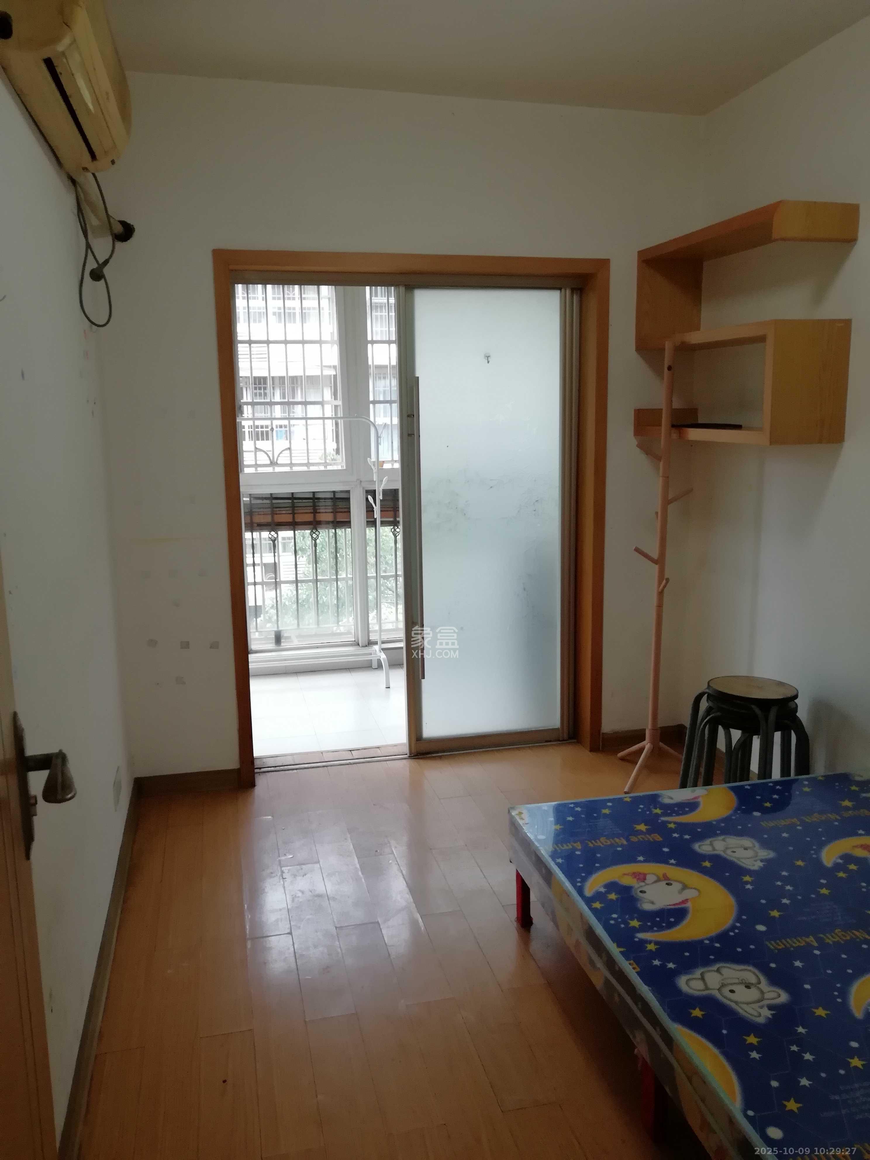 紫薇苑 3室2厅1卫 2000.0元/月 紫薇苑 3室2厅1卫 2000.0元/月室内图