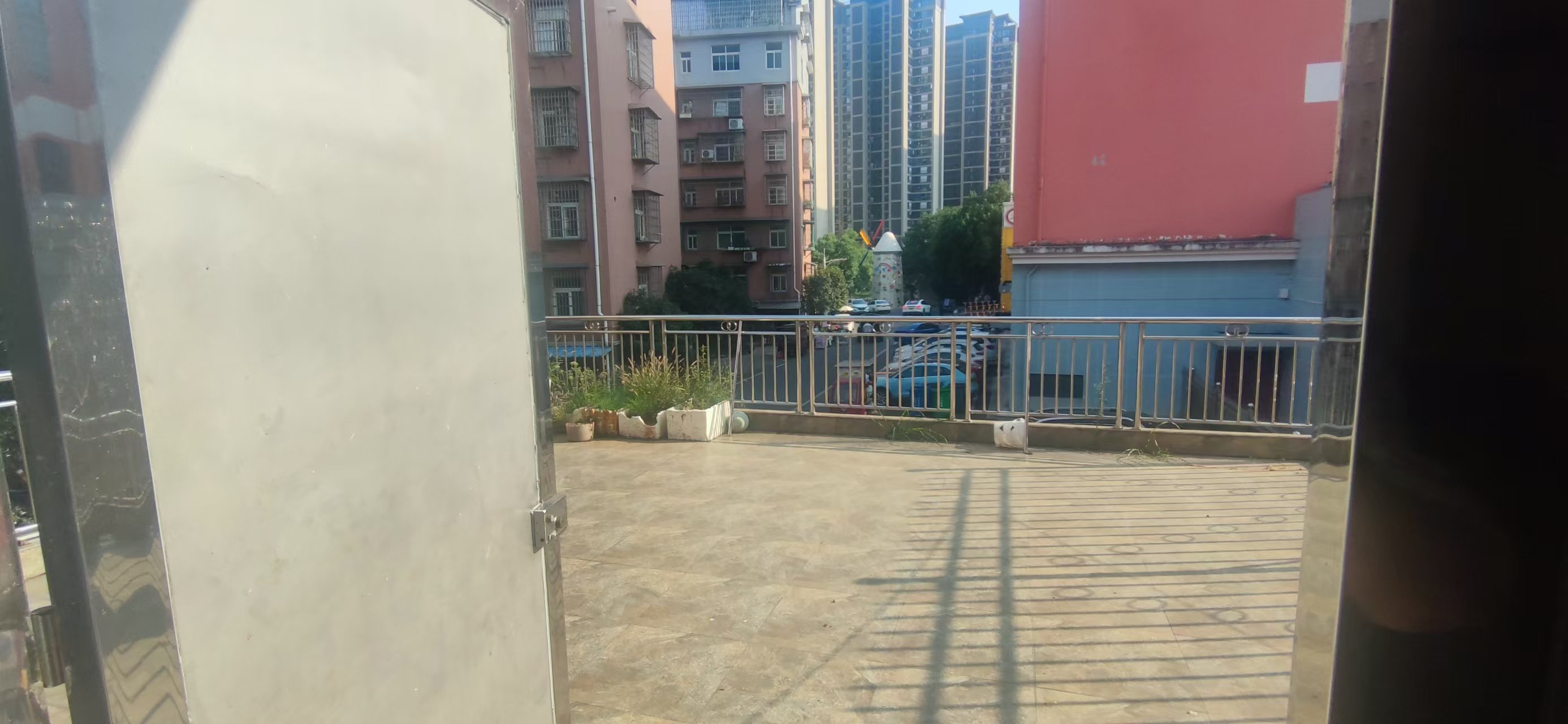 梓园社区(麻纺厂宿舍)  2室1厅1卫    800.0元/月室内图