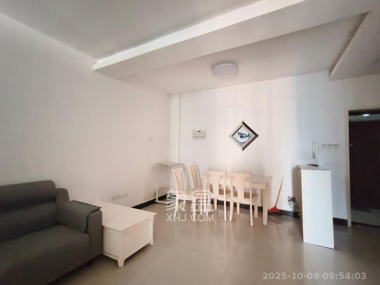 和庄  3室1厅1卫    2000.0元/月 和庄  3室1厅1卫    2000.0元/月室内图