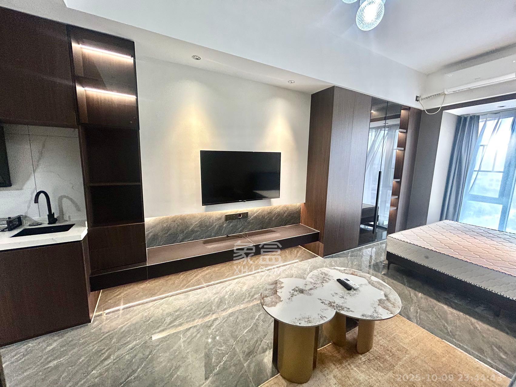 万润时光里  1室0厅0卫    2000.0元/月室内图