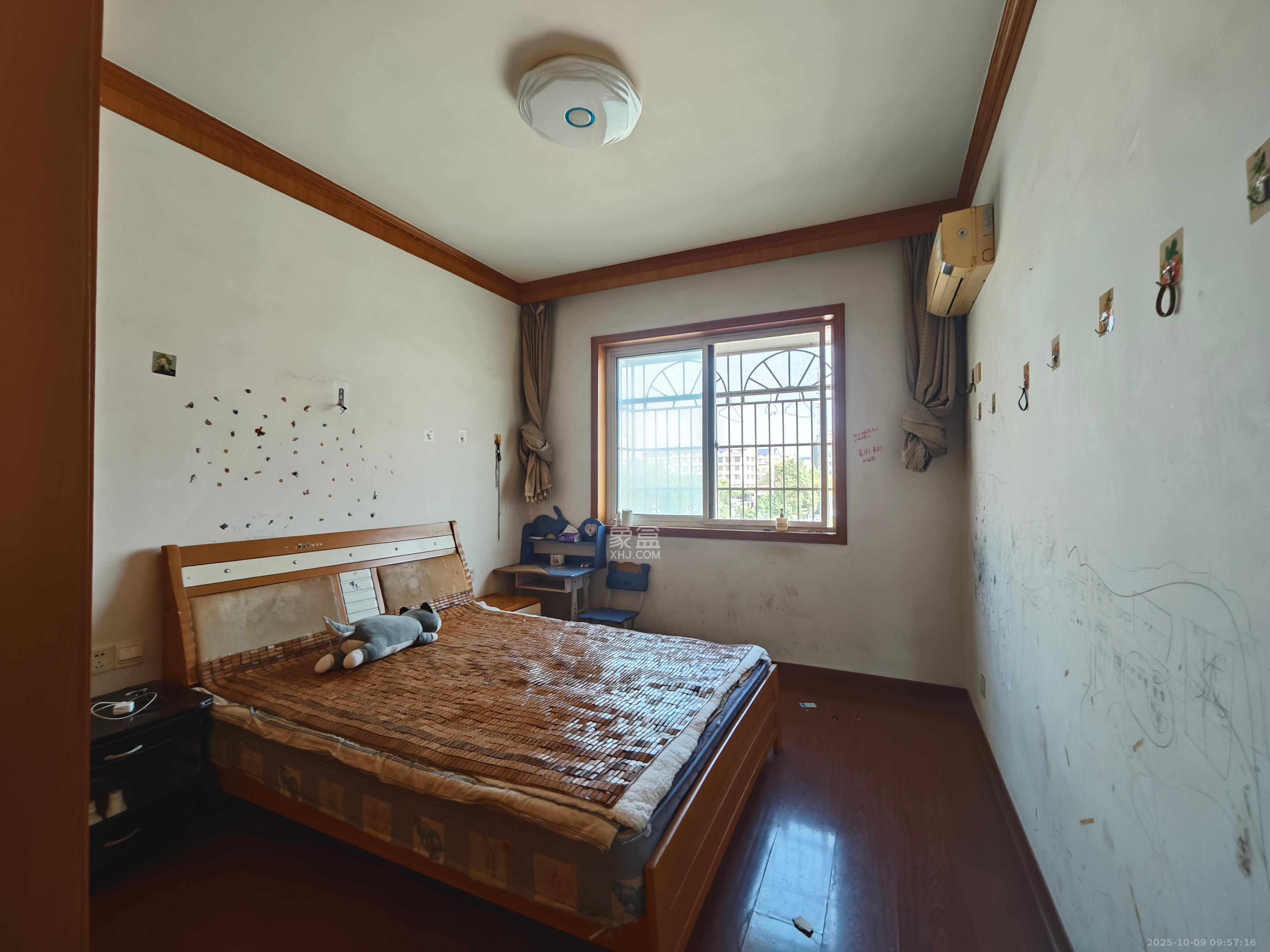 星沙工商银行宿舍 3室2厅2卫 1580.0元/月 星沙工商银行宿舍 3室2厅2卫 1580.0元/月室内图