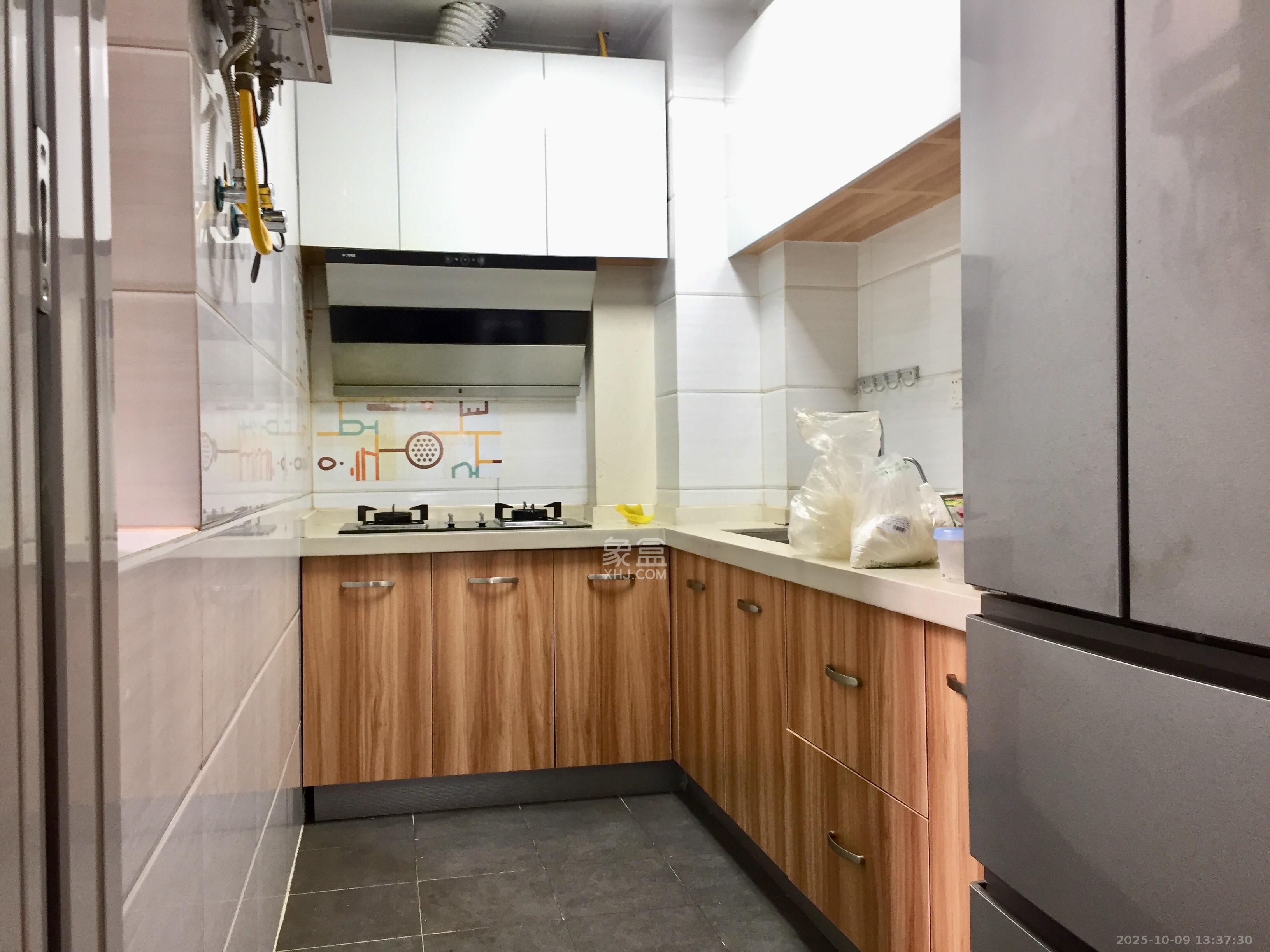 宜家湘颂(景致雅苑) 2室1厅1卫 2300.0元/月 宜家湘颂(景致雅苑) 2室1厅1卫 2300.0元/月室内图