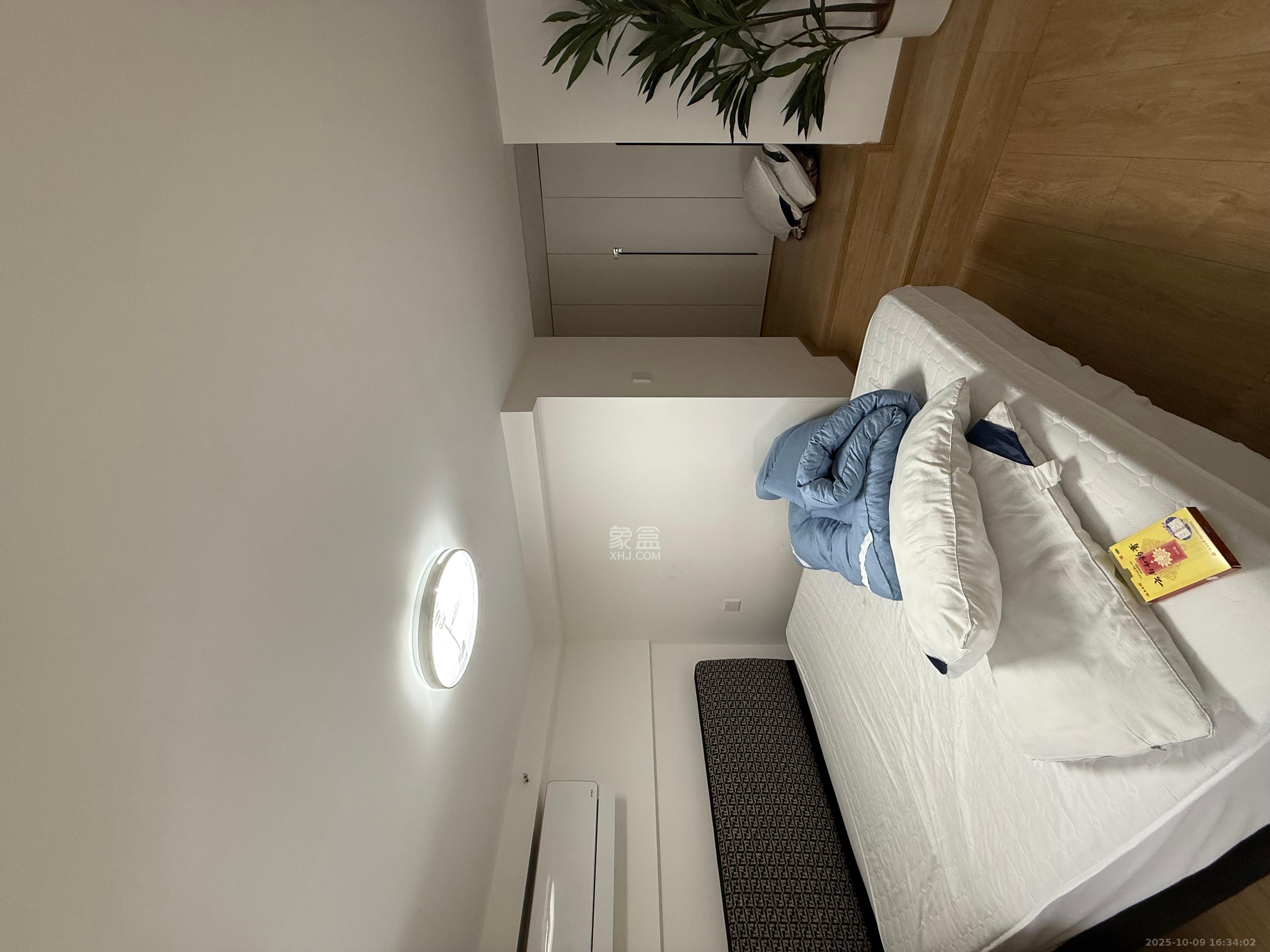 保利天禧EF区  2室1厅1卫    2800.0元/月室内图