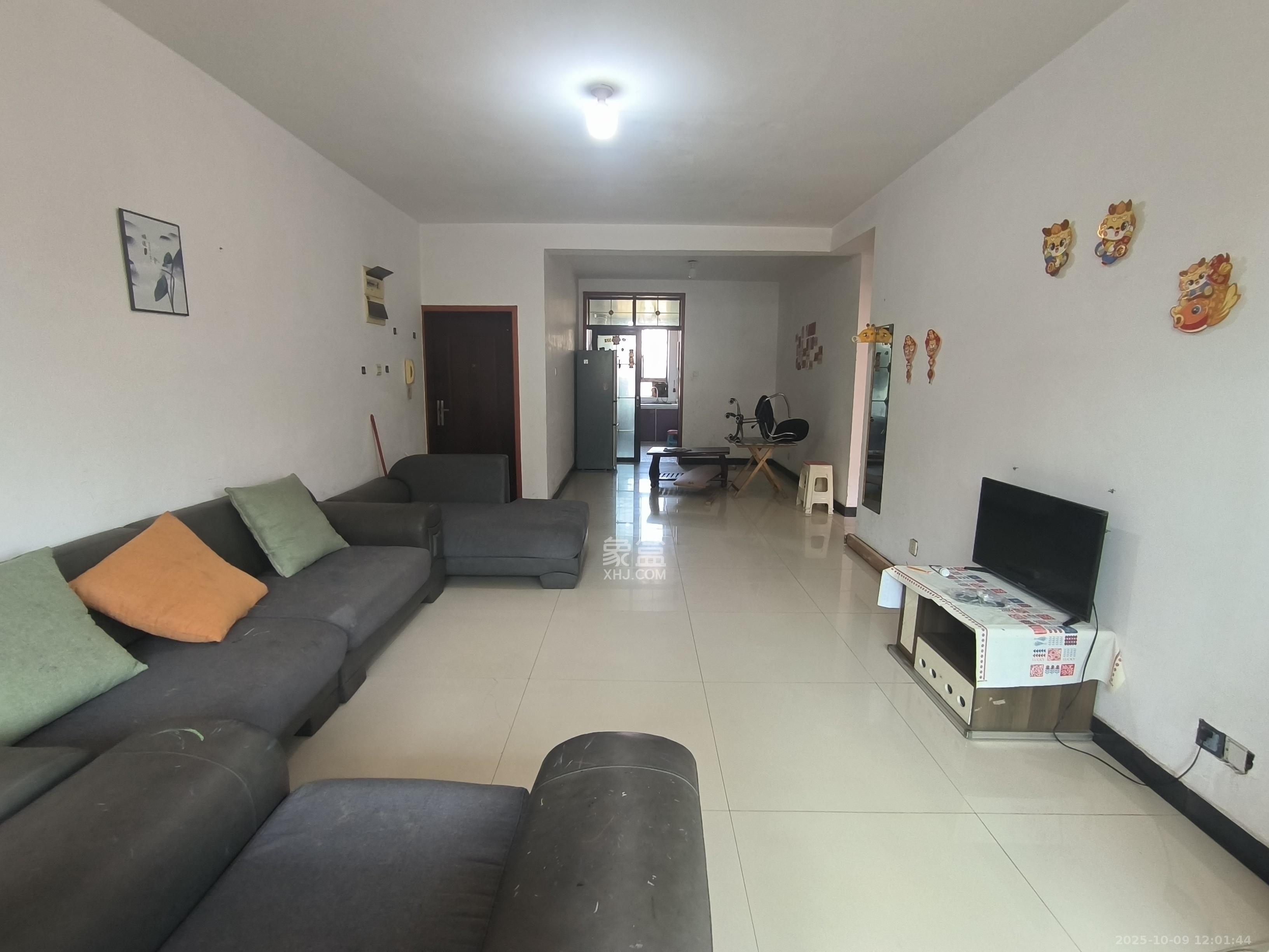 荷叶小区 2室2厅1卫 1100.0元/月 荷叶小区 2室2厅1卫 1100.0元/月室内图