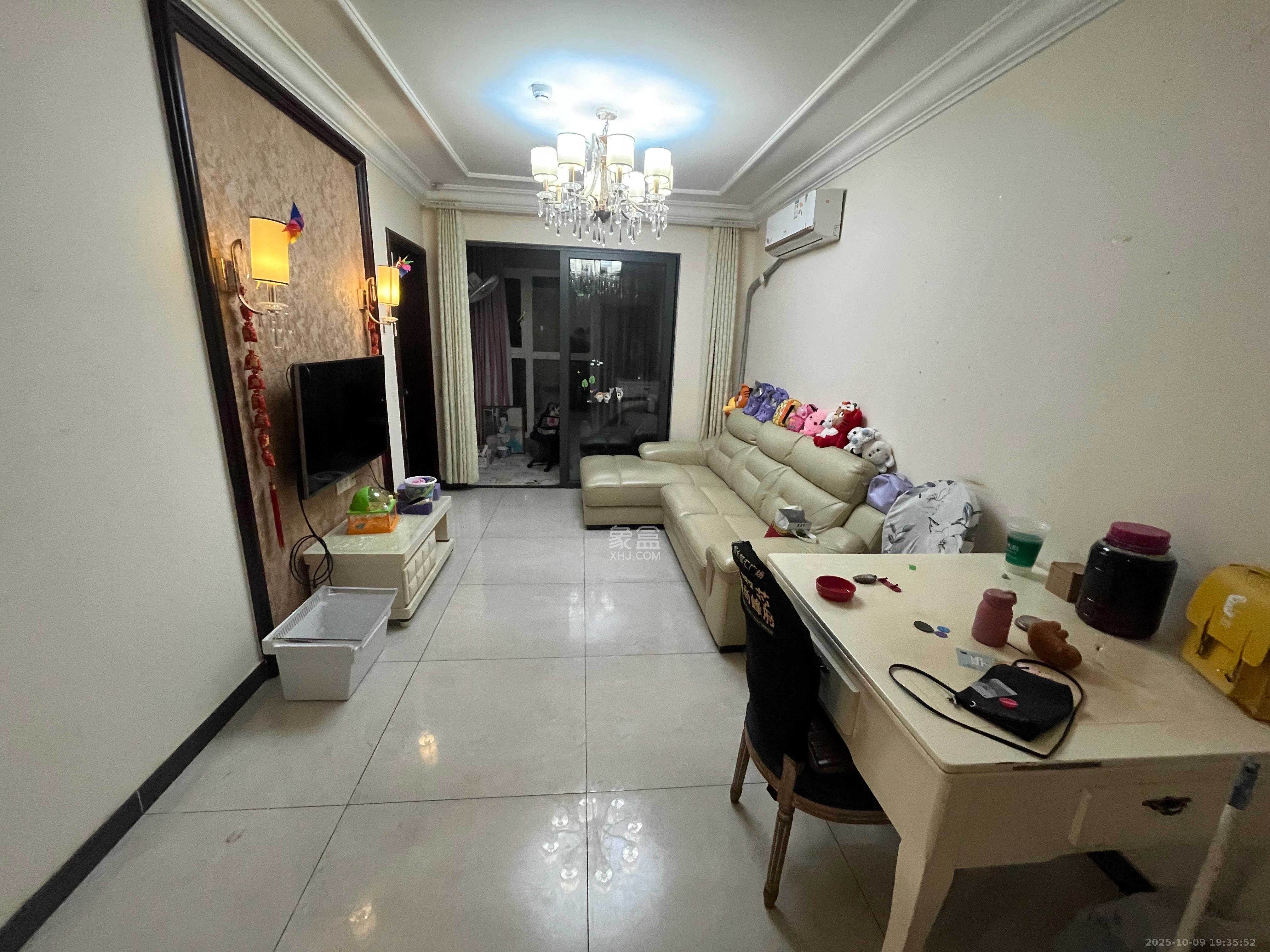 恒大国际广场  2室1厅1卫    2400.0元/月室内图