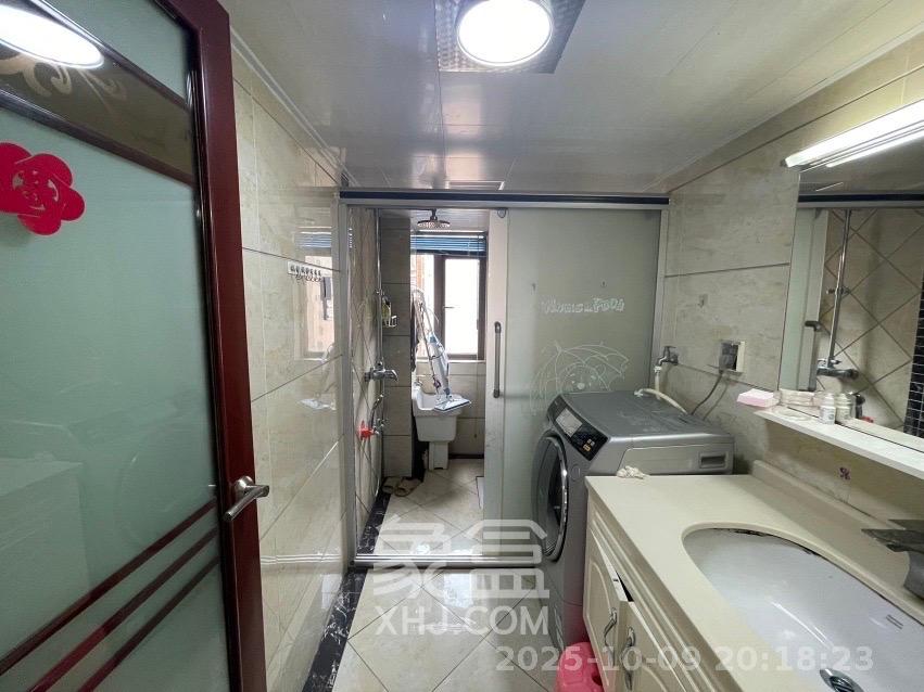 好望谷 4室2厅2卫 3600.0元/月 好望谷 4室2厅2卫 3600.0元/月室内图