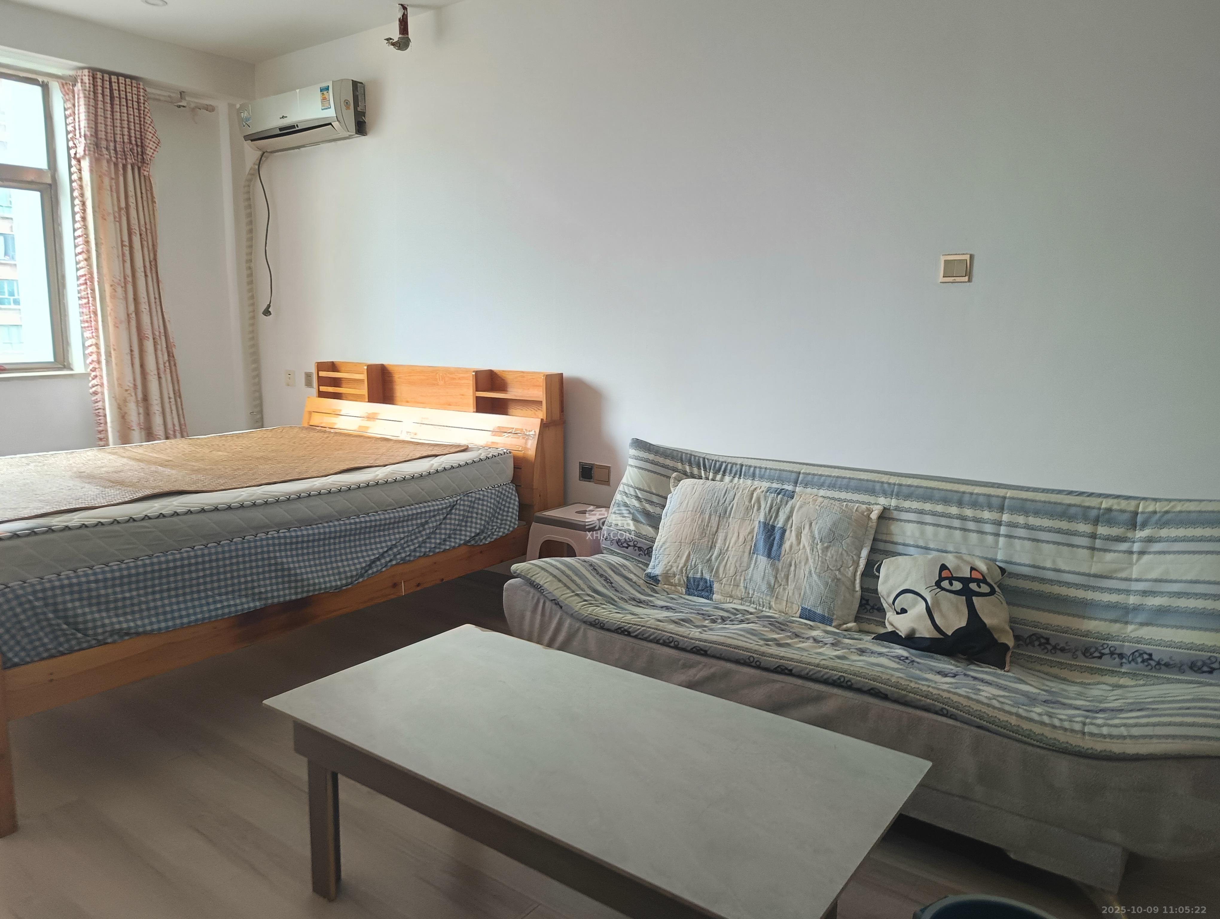 昊天大厦 1室1厅1卫 1700.0元/月 昊天大厦 1室1厅1卫 1700.0元/月室内图