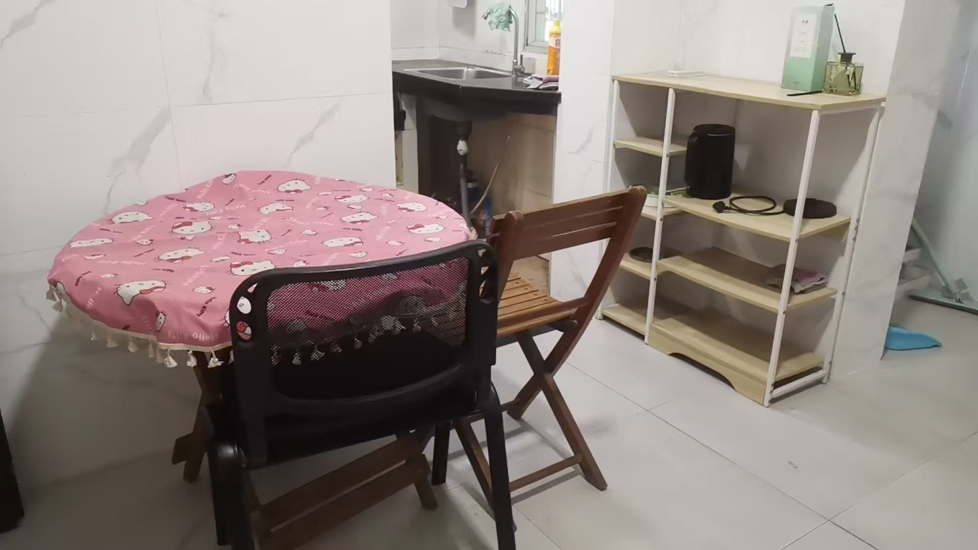 金钟大厦 1室1厅1卫 1200.0元/月 金钟大厦 1室1厅1卫 1200.0元/月室内图