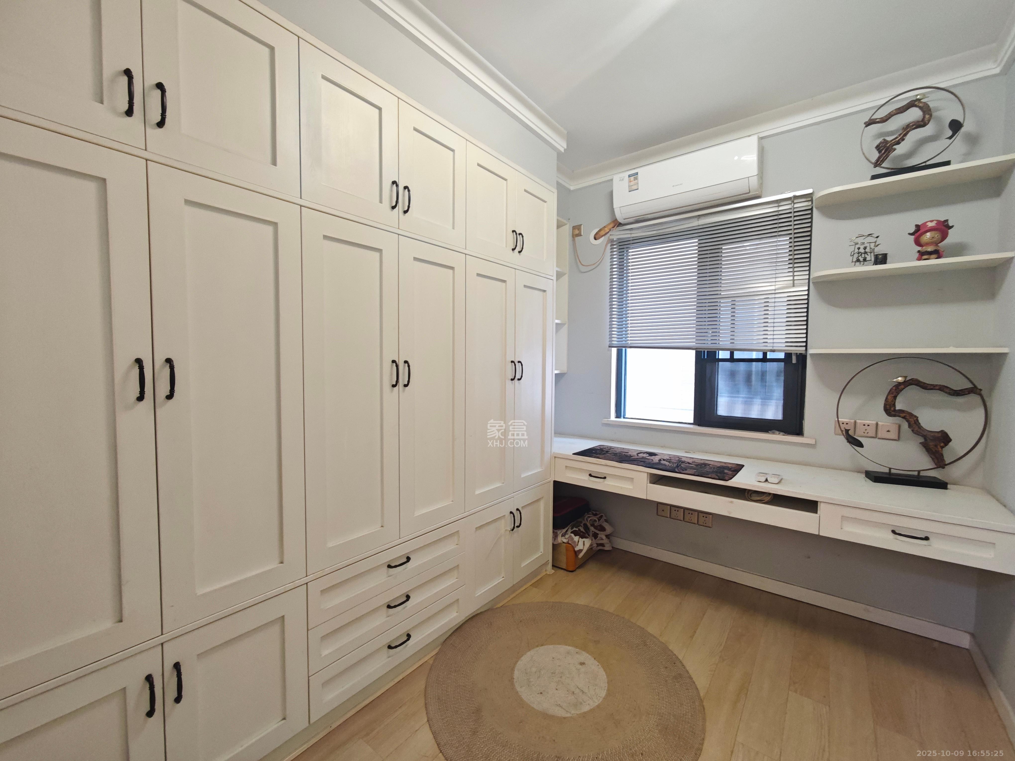 天鸿天府(天鸿中央大院) 3室2厅2卫 2900.0元/月 天鸿天府(天鸿中央大院) 3室2厅2卫 2900.0元/月室内图