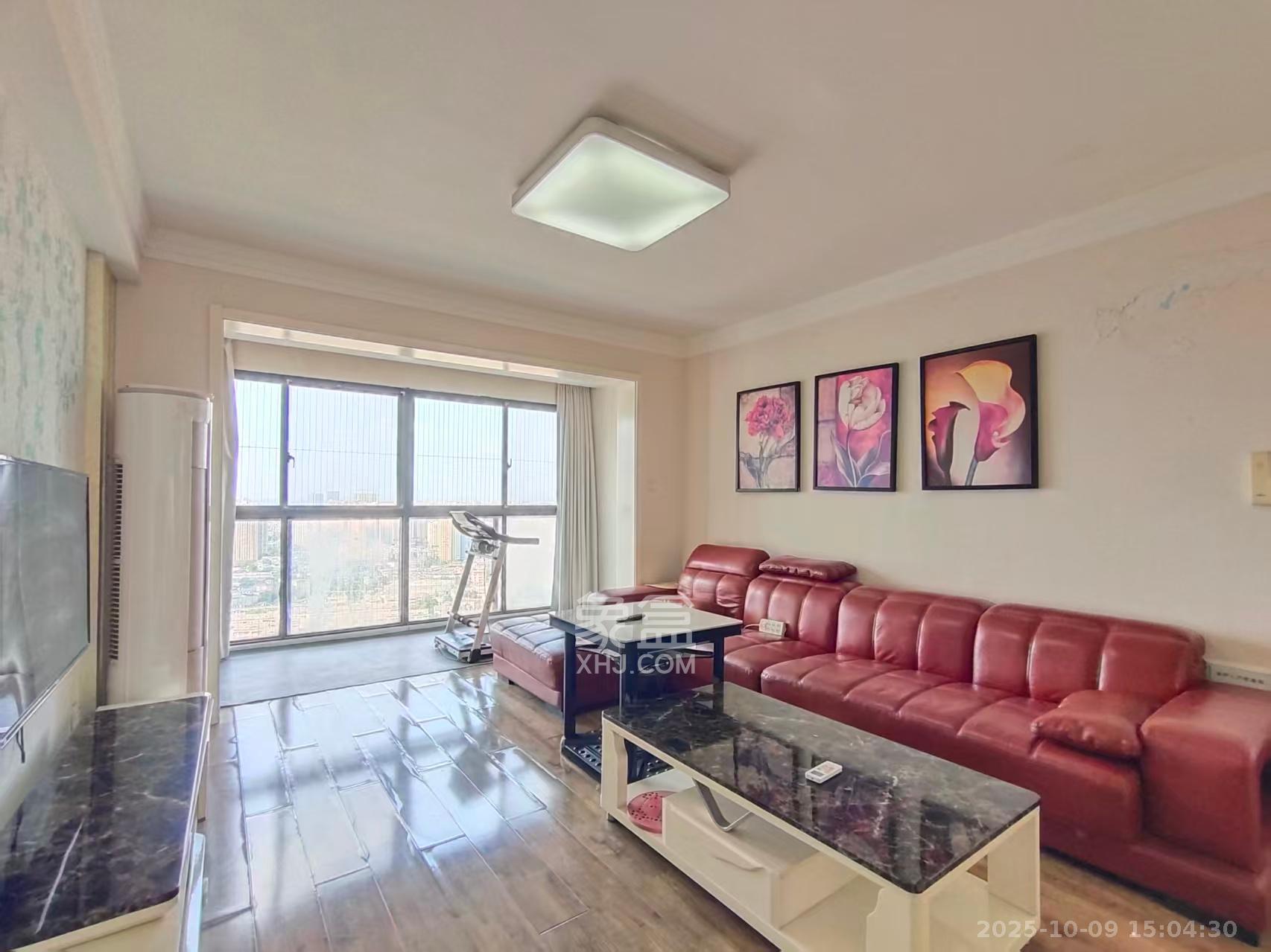 融科东南海  3室2厅2卫    2500.0元/月 融科东南海  3室2厅2卫    2500.0元/月室内图