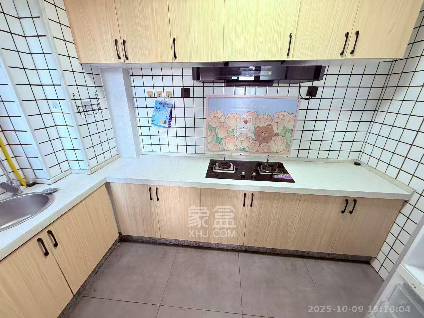 中粮鸿云  3室2厅1卫    1850.0元/月室内图