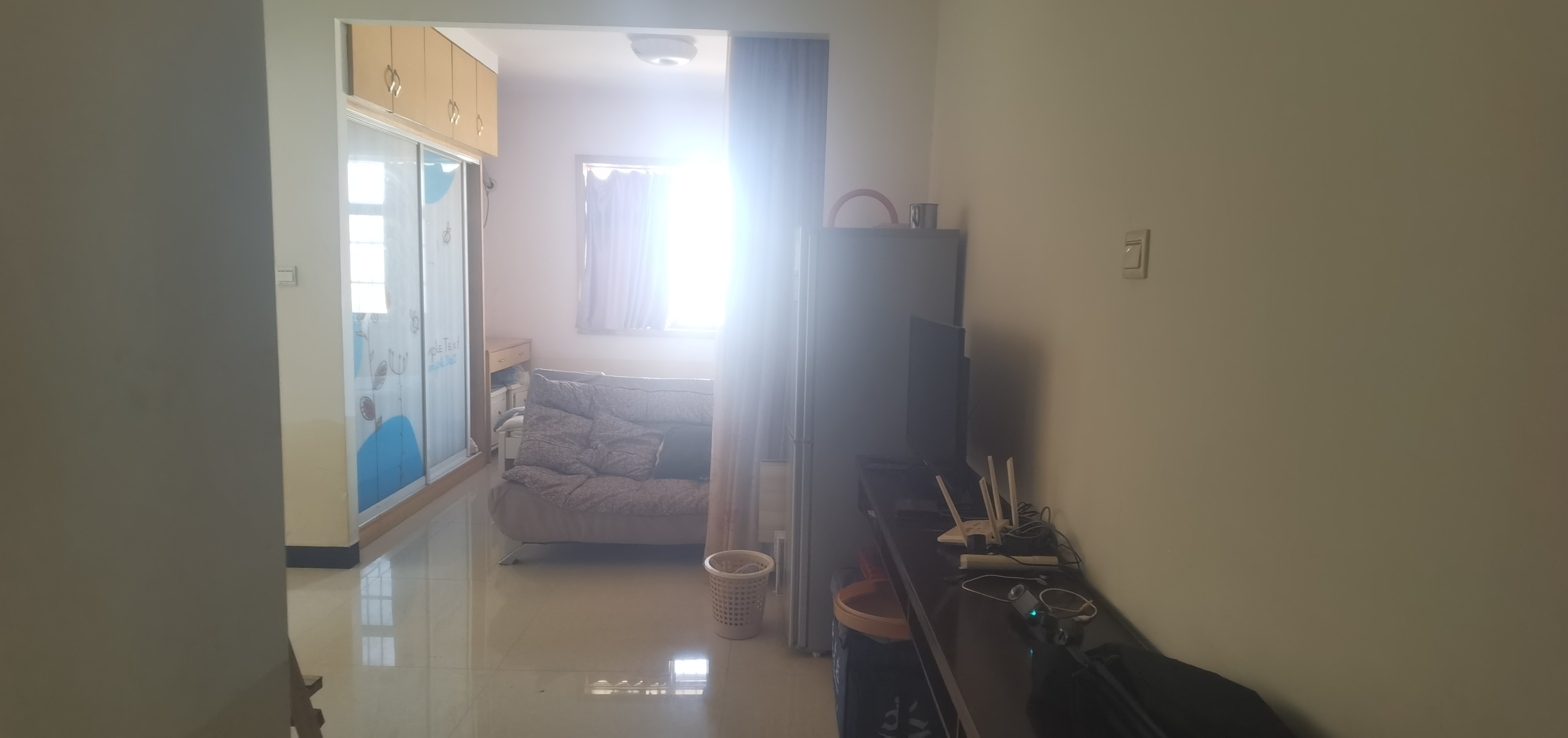 东方豪苑  2室1厅1卫    900.0元/月室内图