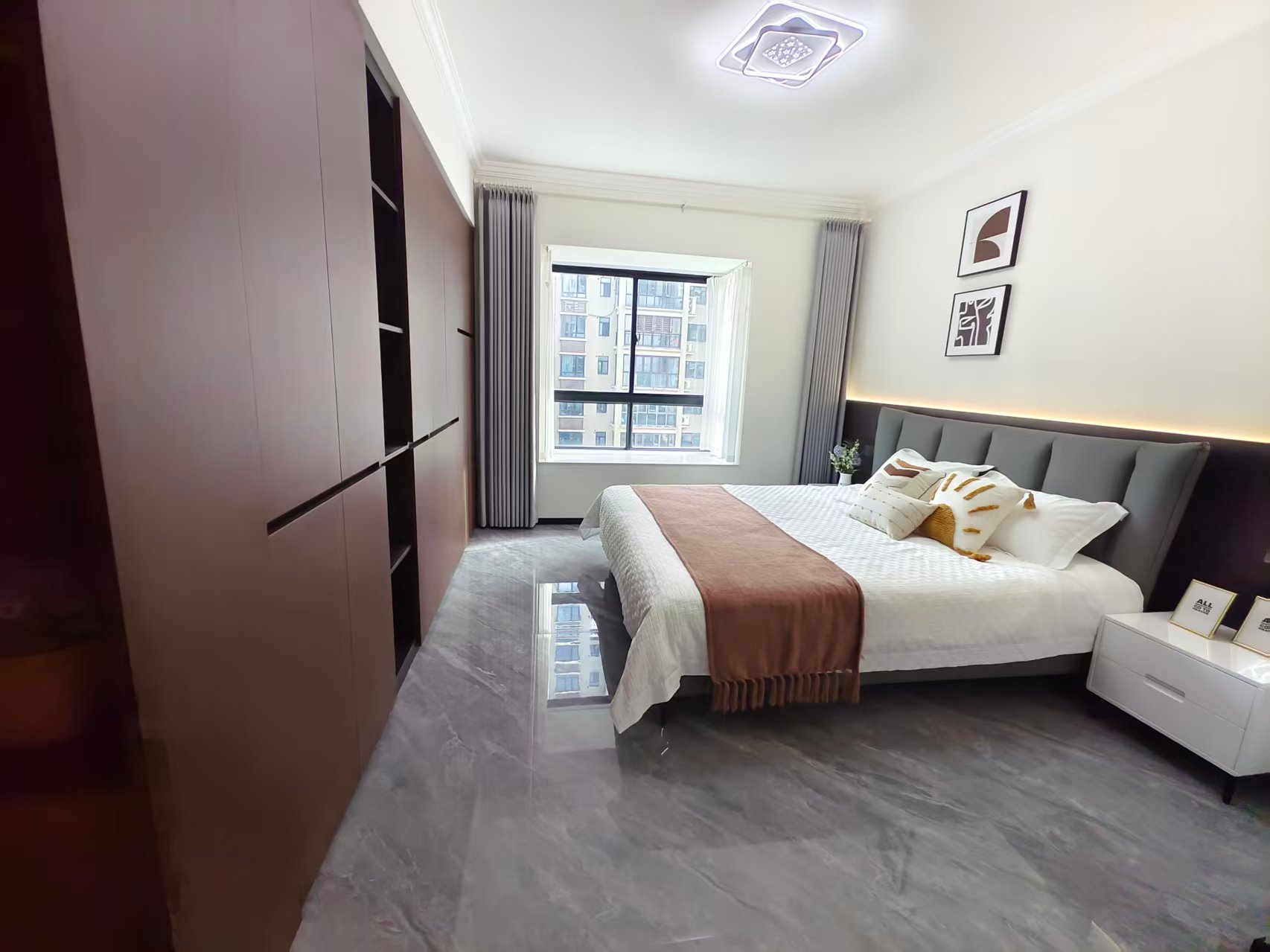 龙腾国际  4室2厅2卫    89.8万室内图