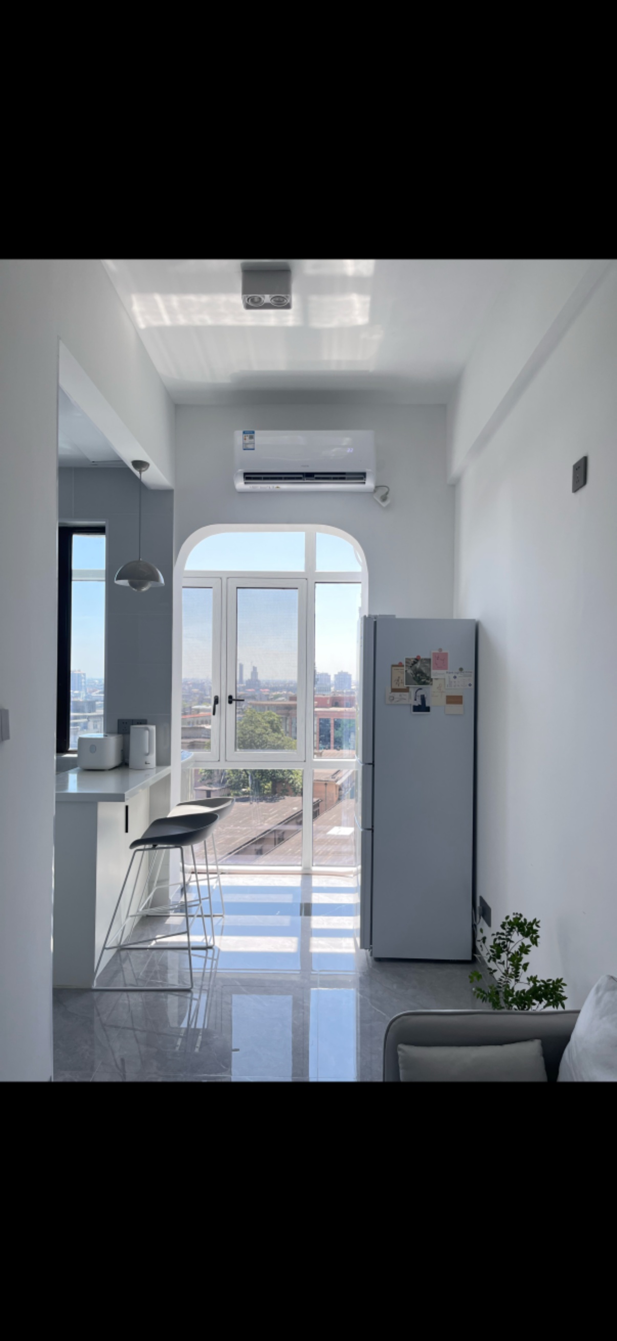 保利香槟国际  1室1厅1卫    1350.0元/月室内图