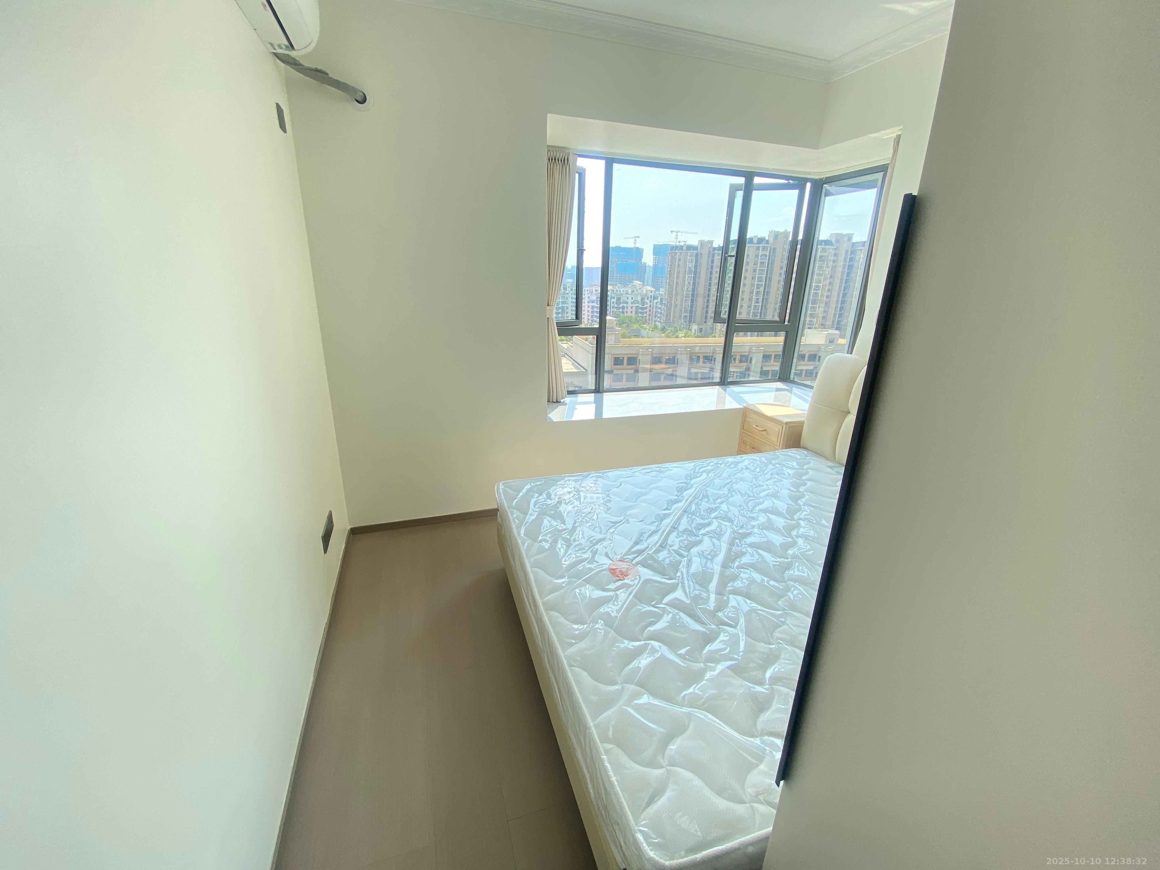 岭福家苑(天心佳苑) 2室2厅1卫 3200.0元/月 岭福家苑(天心佳苑) 2室2厅1卫 3200.0元/月室内图