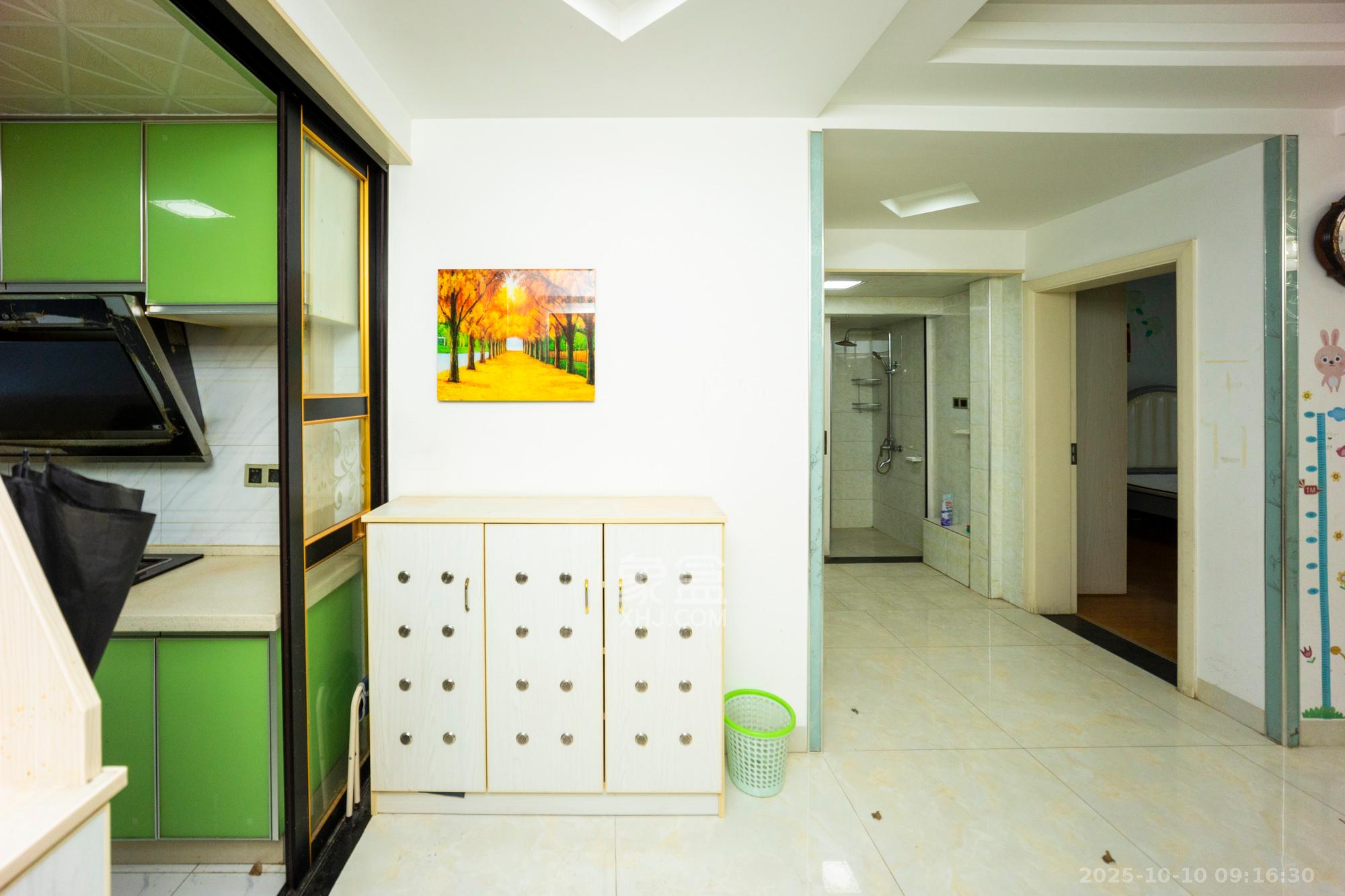 山语城二期  1室2厅1卫    73.0万其他