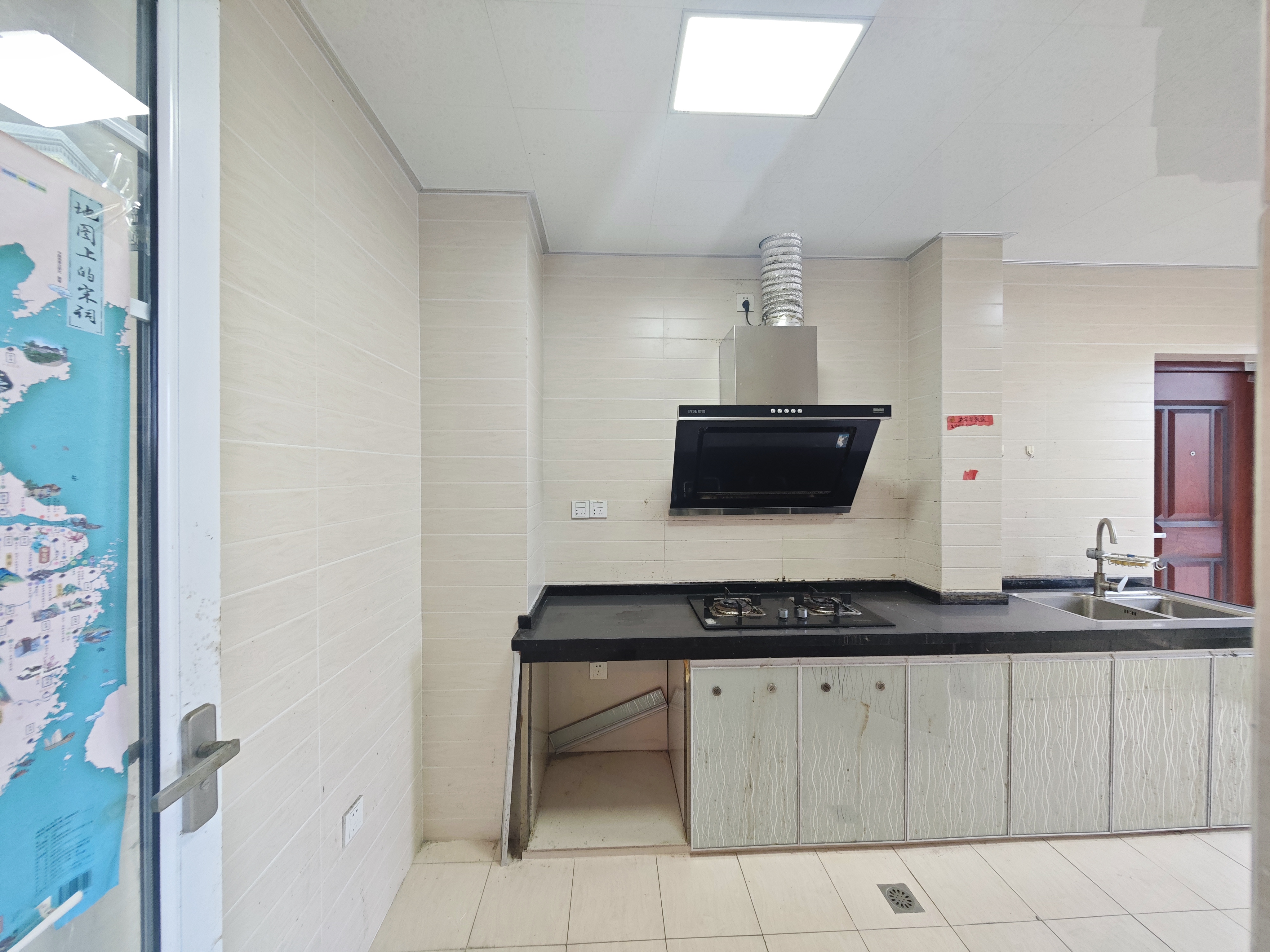 海航豪庭北苑 3室2厅2卫 5000.0元/月 海航豪庭北苑 3室2厅2卫 5000.0元/月室内图