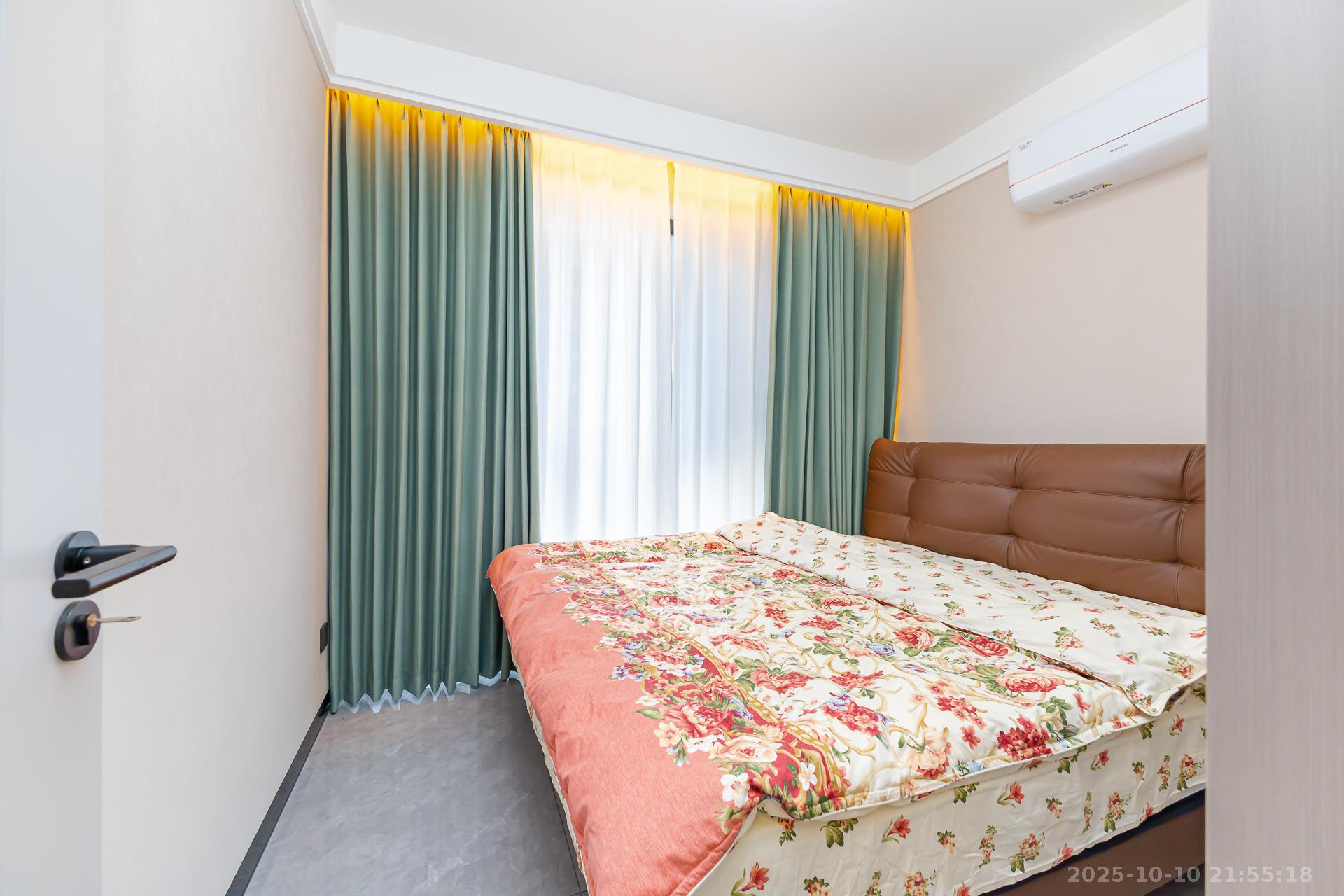 明发阅江悦府  3室2厅2卫    115.0万 明发阅江悦府  3室2厅2卫    115.0万卧室