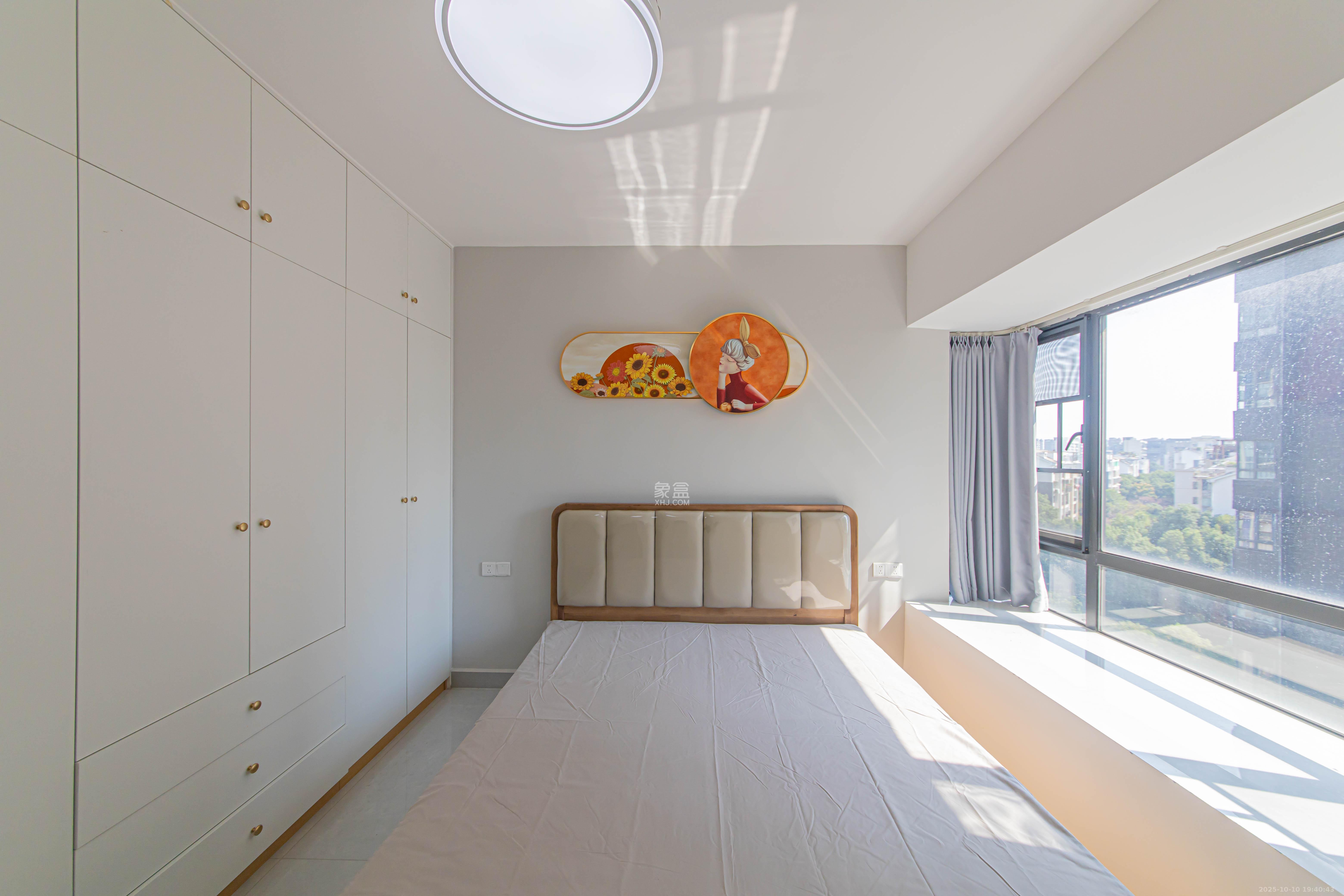 九峰远见 3室2厅2卫 155.0万 九峰远见 3室2厅2卫 155.0万卧室