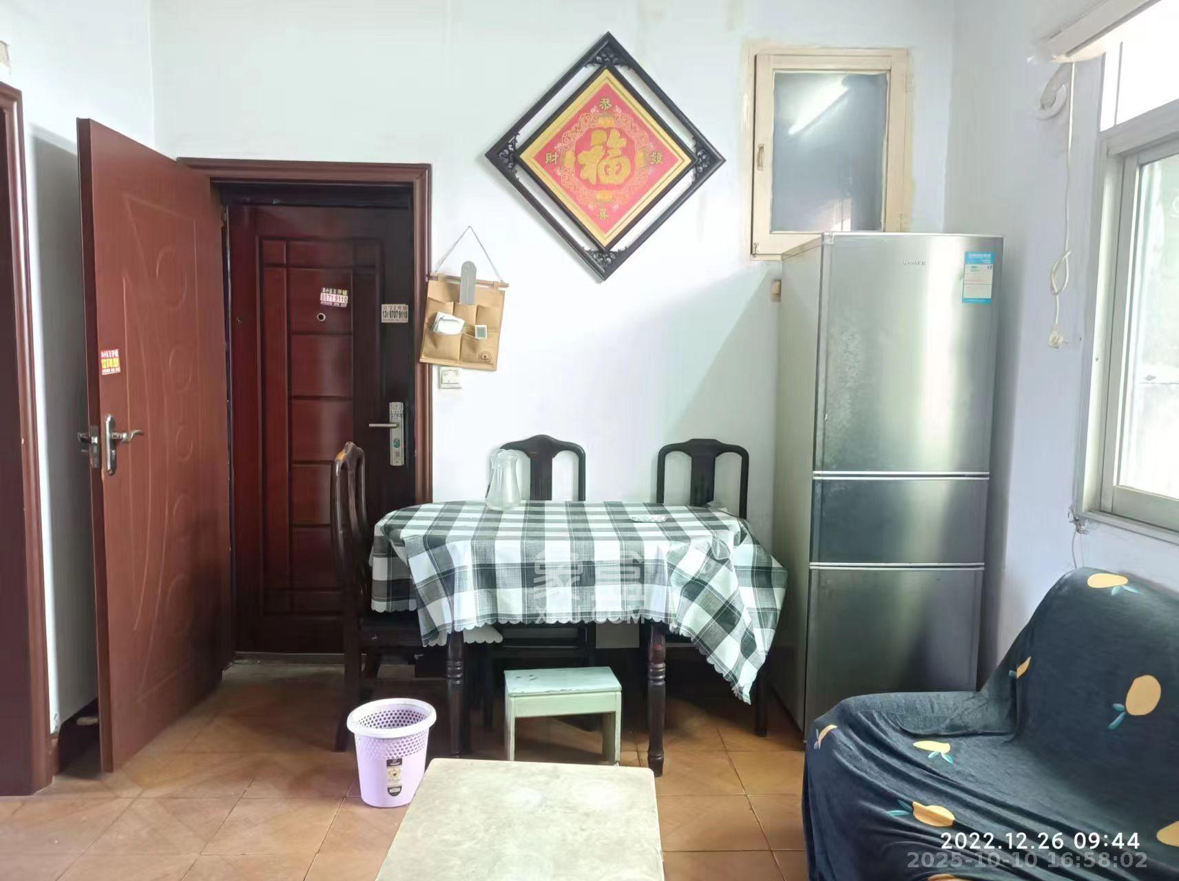 狮子山一片  2室1厅1卫    1000.0元/月 狮子山一片  2室1厅1卫    1000.0元/月室内图