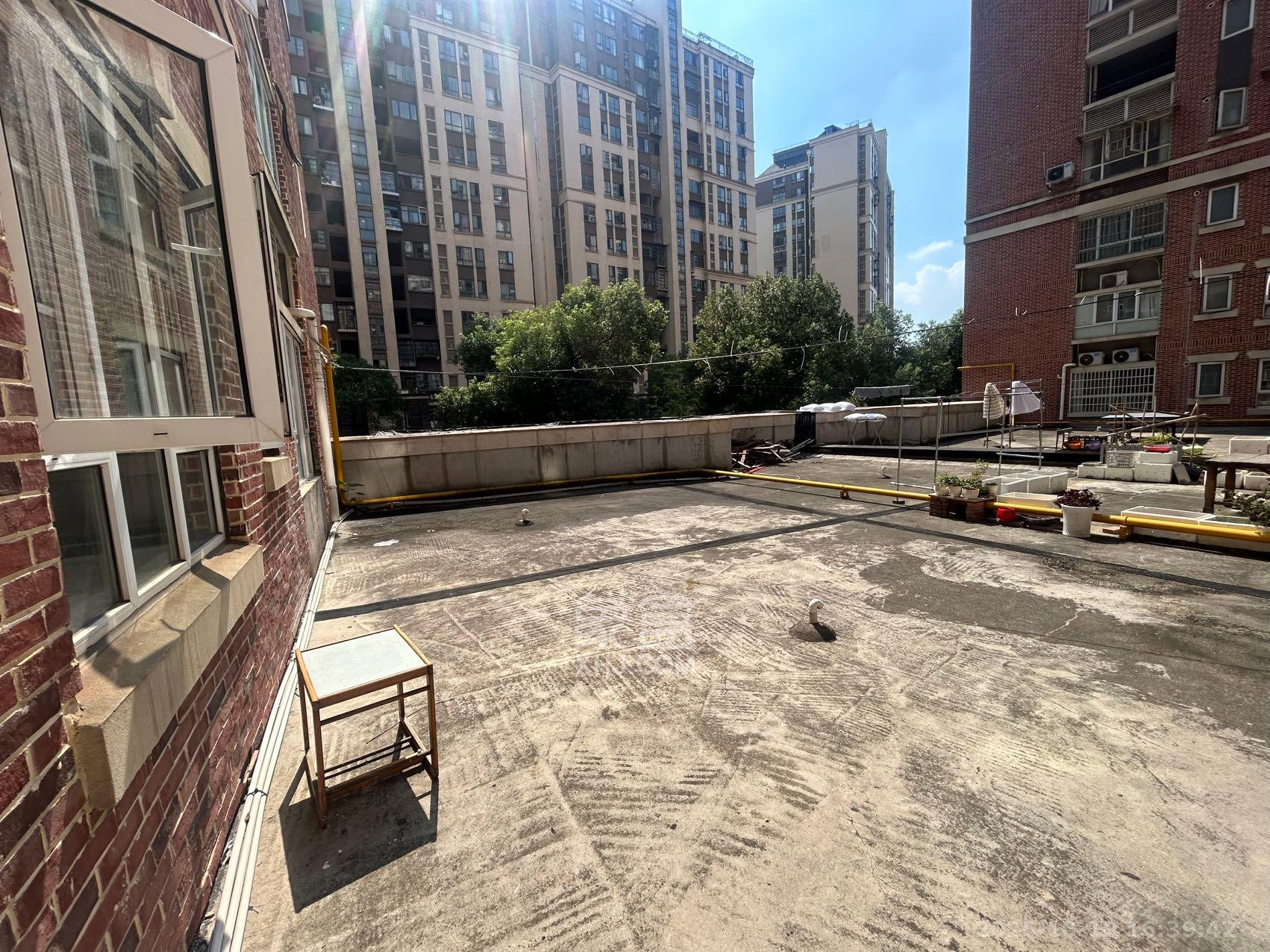 哈佛小镇（五矿哈佛小镇）  3室2厅1卫    1600.0元/月室内图