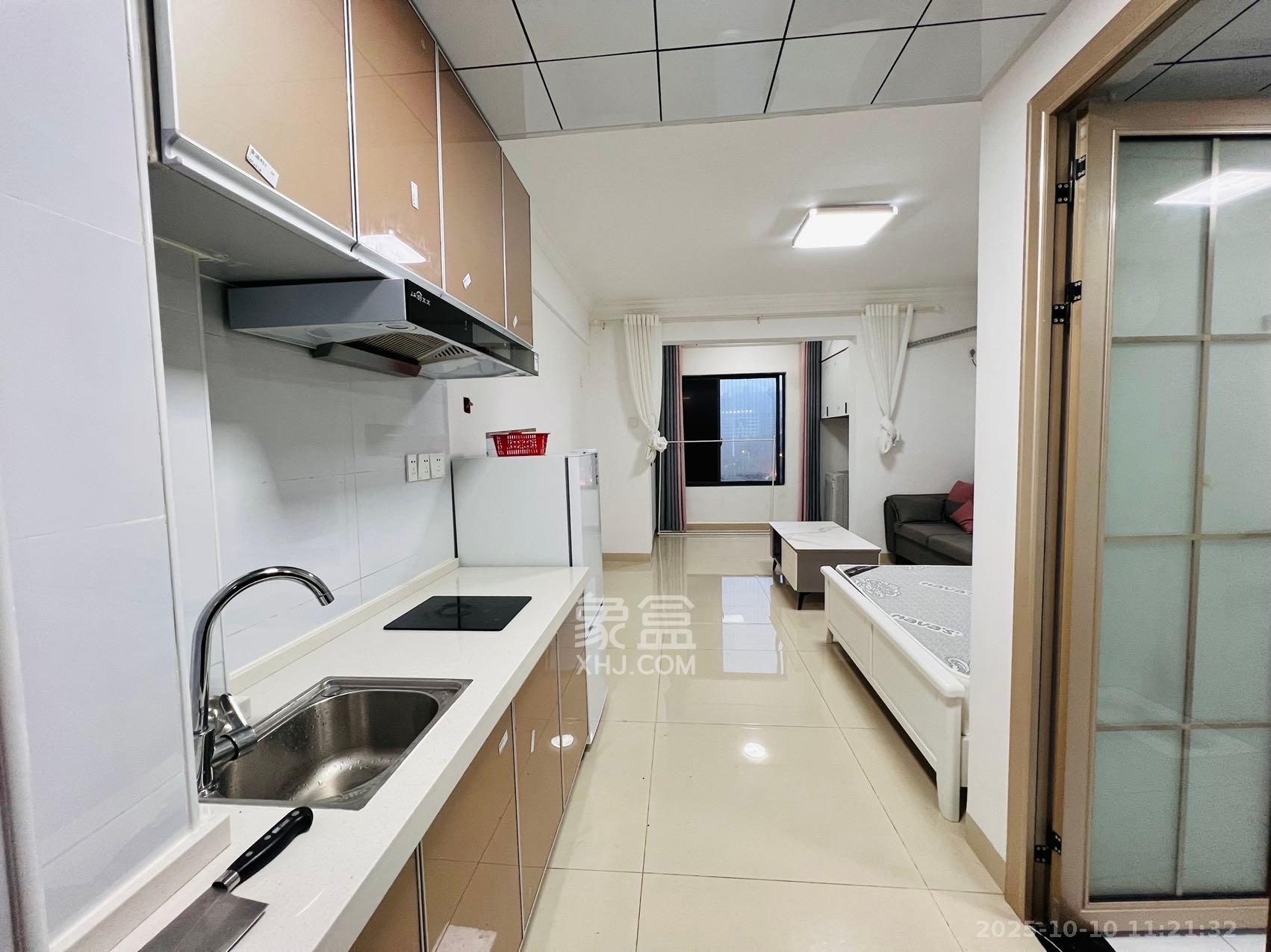 富瑞星座 1室1厅1卫 1400.0元/月 富瑞星座 1室1厅1卫 1400.0元/月室内图