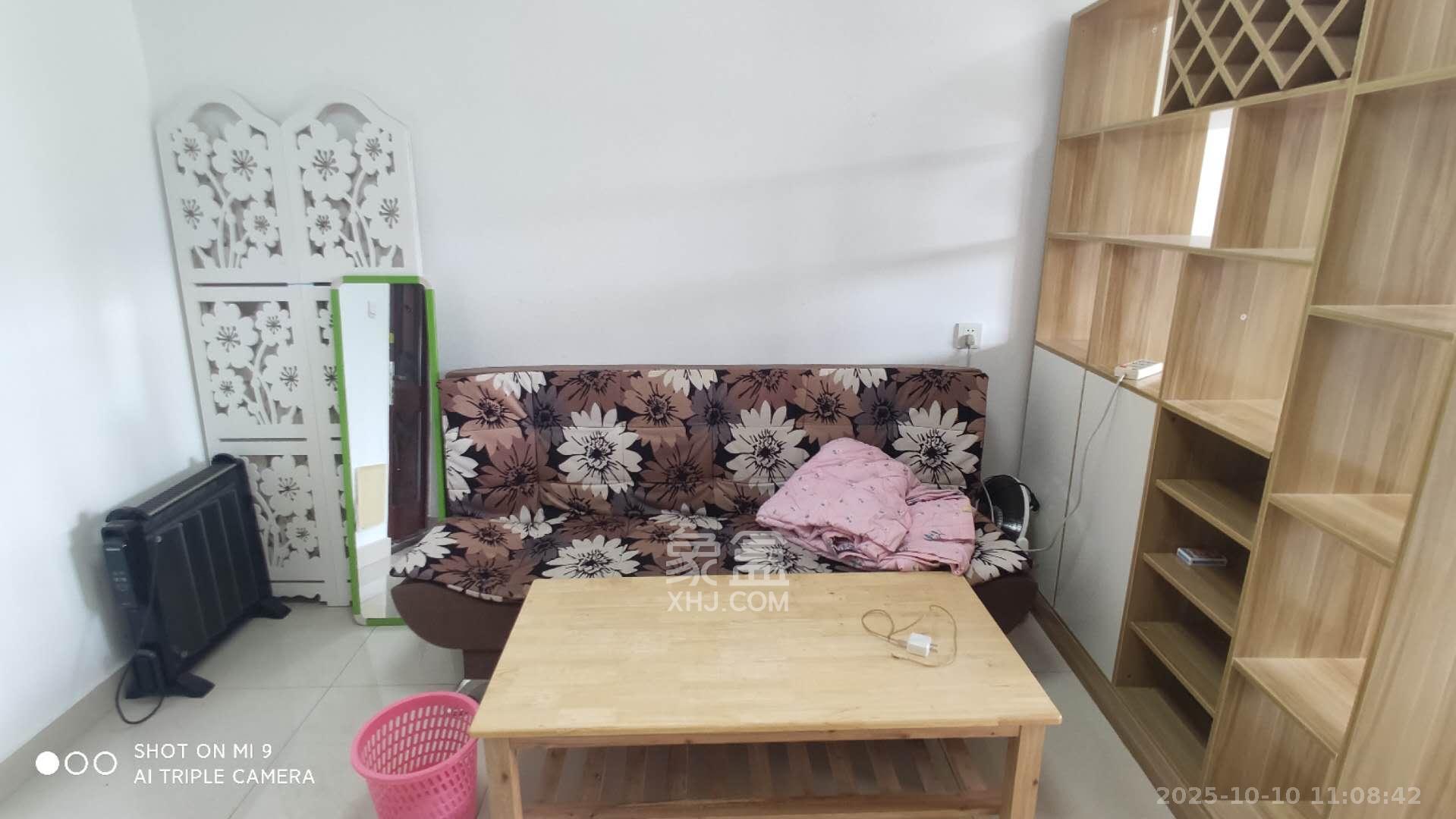 杜鹃文苑  1室1厅1卫    1600.0元/月 杜鹃文苑  1室1厅1卫    1600.0元/月室内图