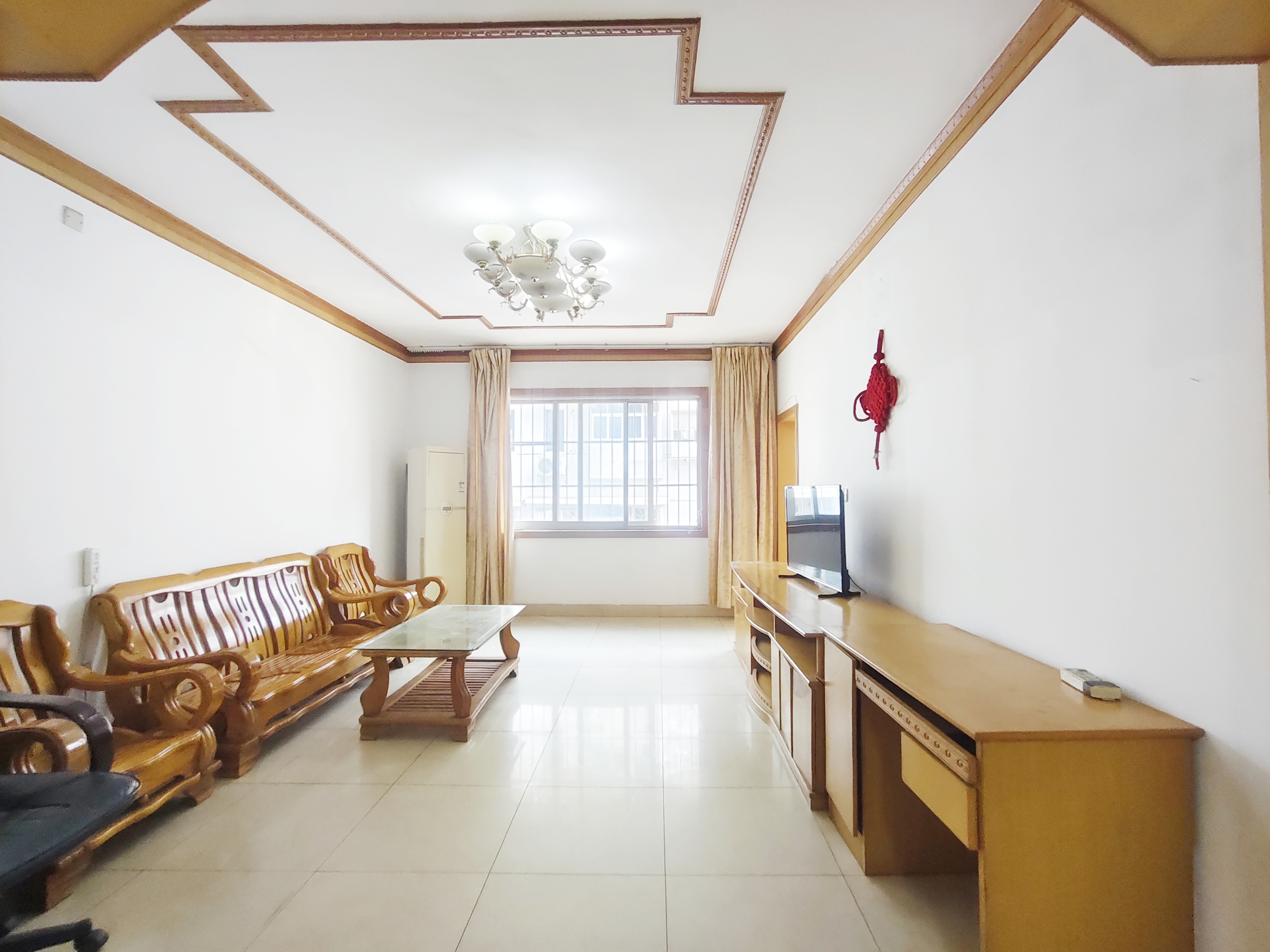 贺家土纺织路散盘  3室2厅2卫    36.8万 贺家土纺织路散盘  3室2厅2卫    36.8万室内图