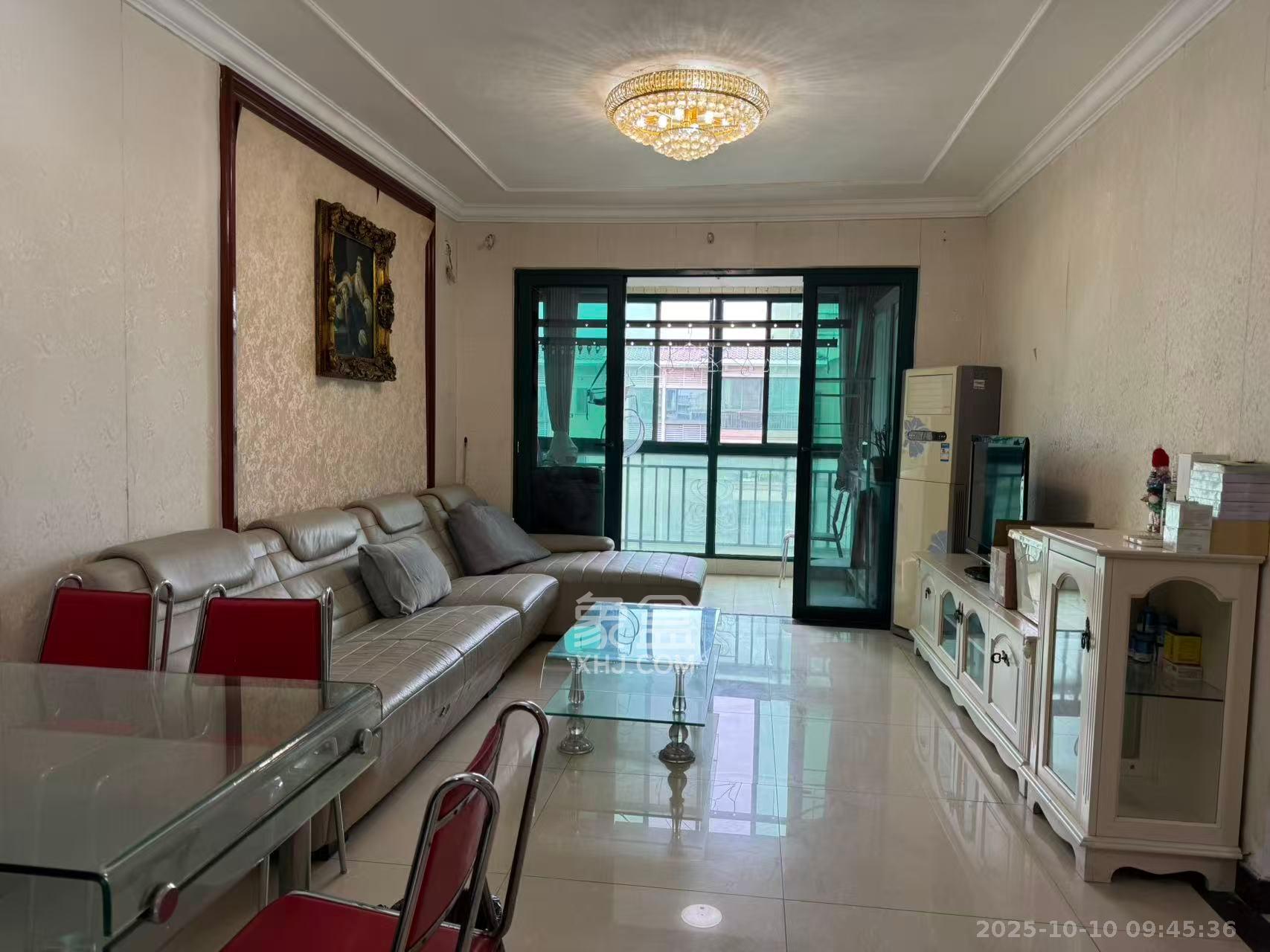 恒大城 1室2厅1卫 1900.0元/月 恒大城 1室2厅1卫 1900.0元/月室内图