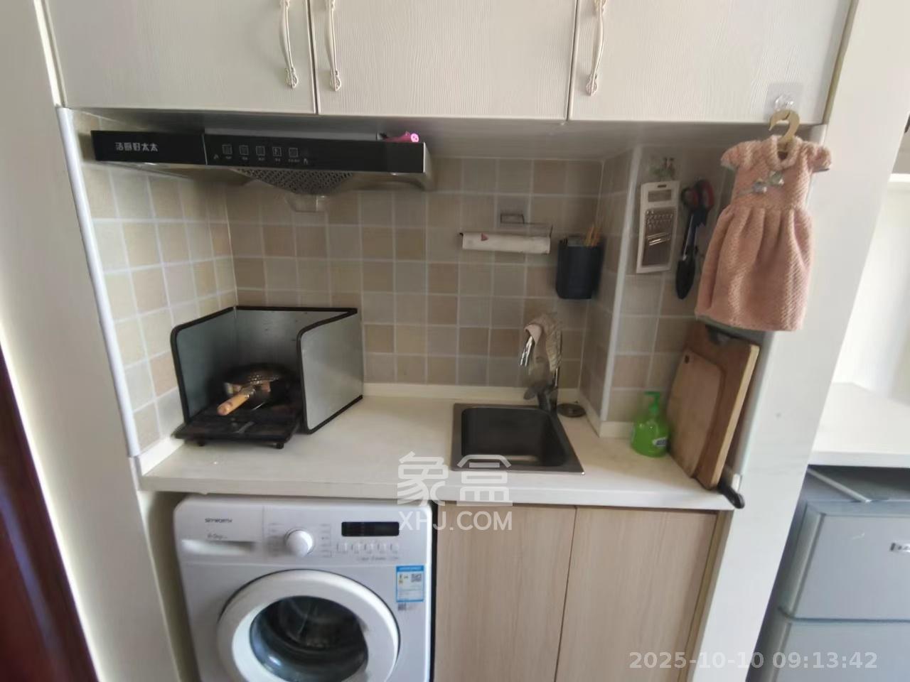 兰亭湾畔 1室1厅1卫 1000.0元/月 兰亭湾畔 1室1厅1卫 1000.0元/月室内图