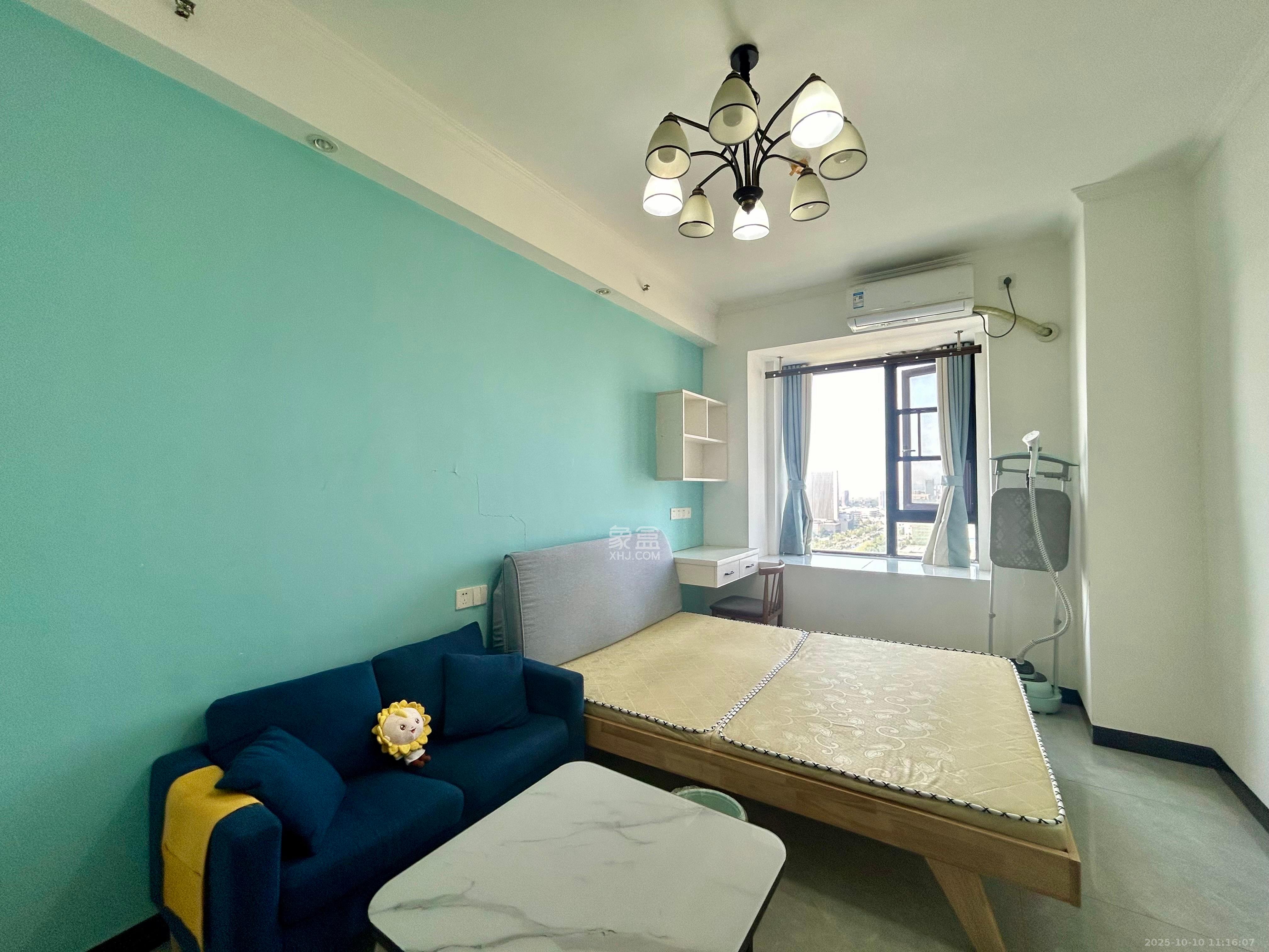 保利麓谷林语I区  1室1厅1卫    1300.0元/月