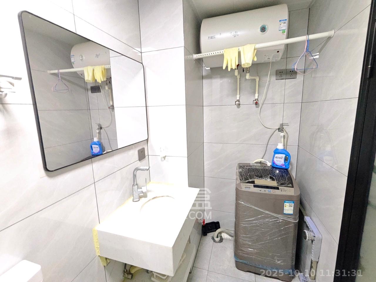 龙湖湘江星座（祺鑫星座公寓）  1室1厅1卫    1400.0元/月室内图