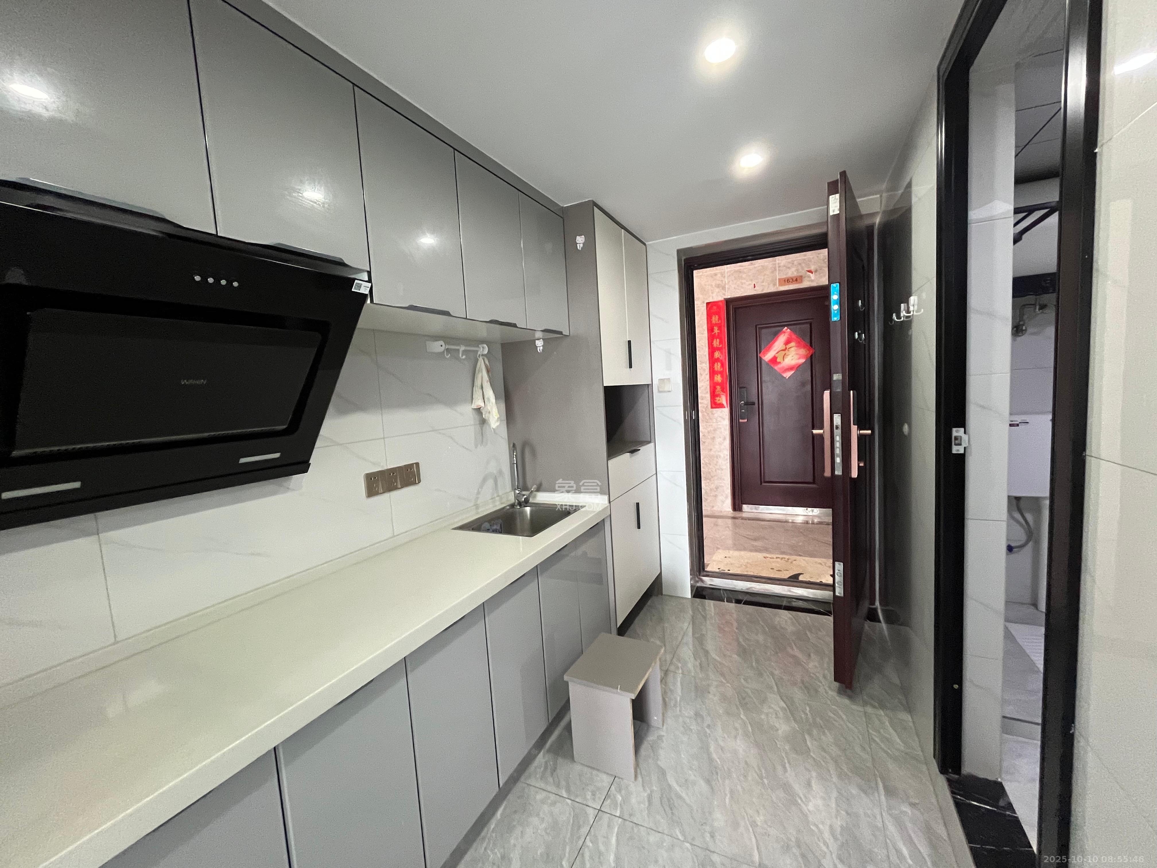 新城悦隽  2室1厅1卫    1800.0元/月室内图