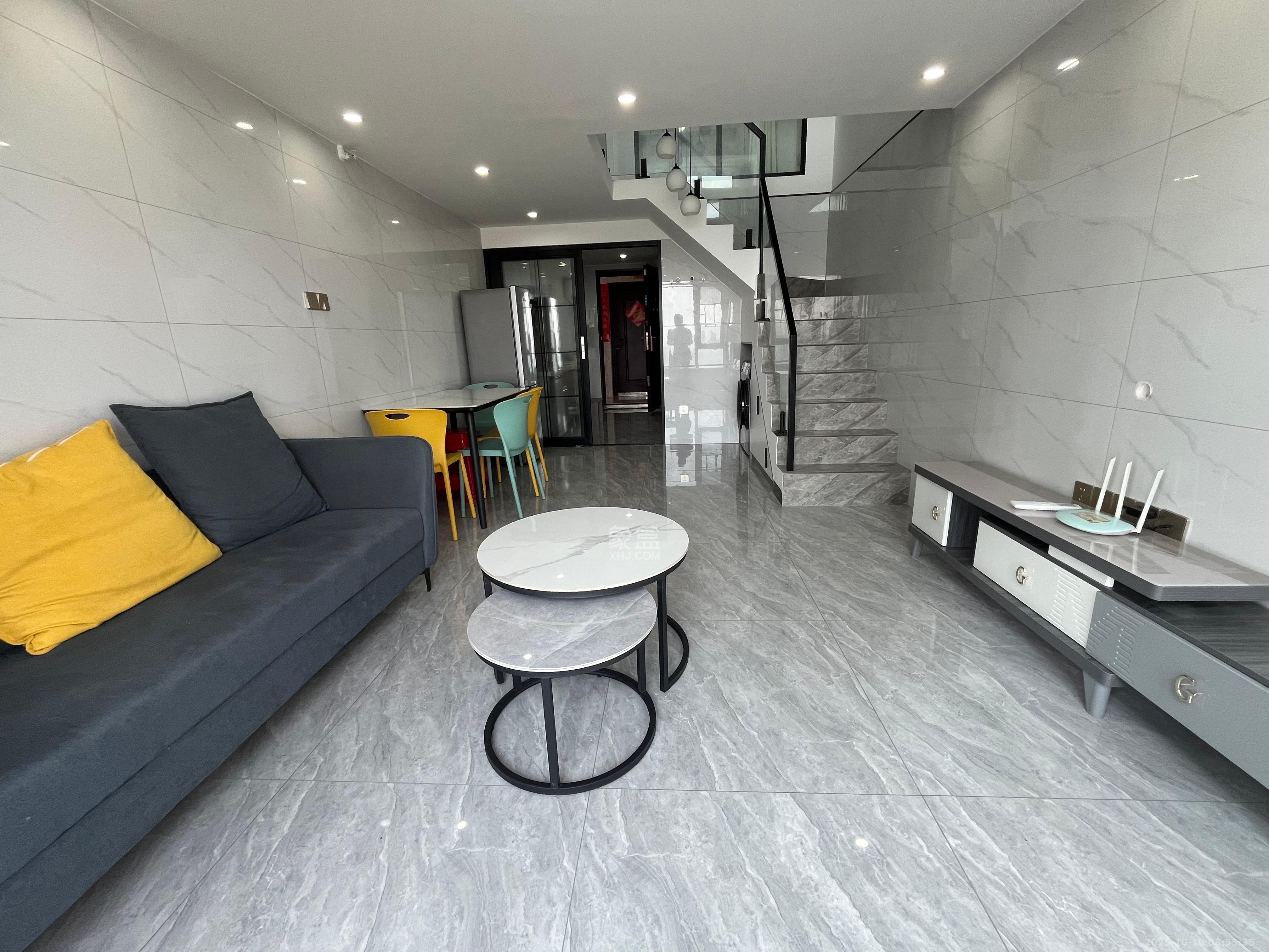 新城悦隽  2室1厅1卫    1800.0元/月 新城悦隽  2室1厅1卫    1800.0元/月