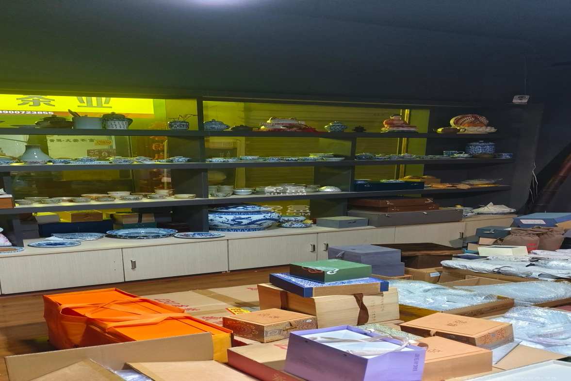 高桥茶叶市场(万家丽路) 1室1厅1卫 2200.0元/月 高桥茶叶市场(万家丽路) 1室1厅1卫 2200.0元/月室内图