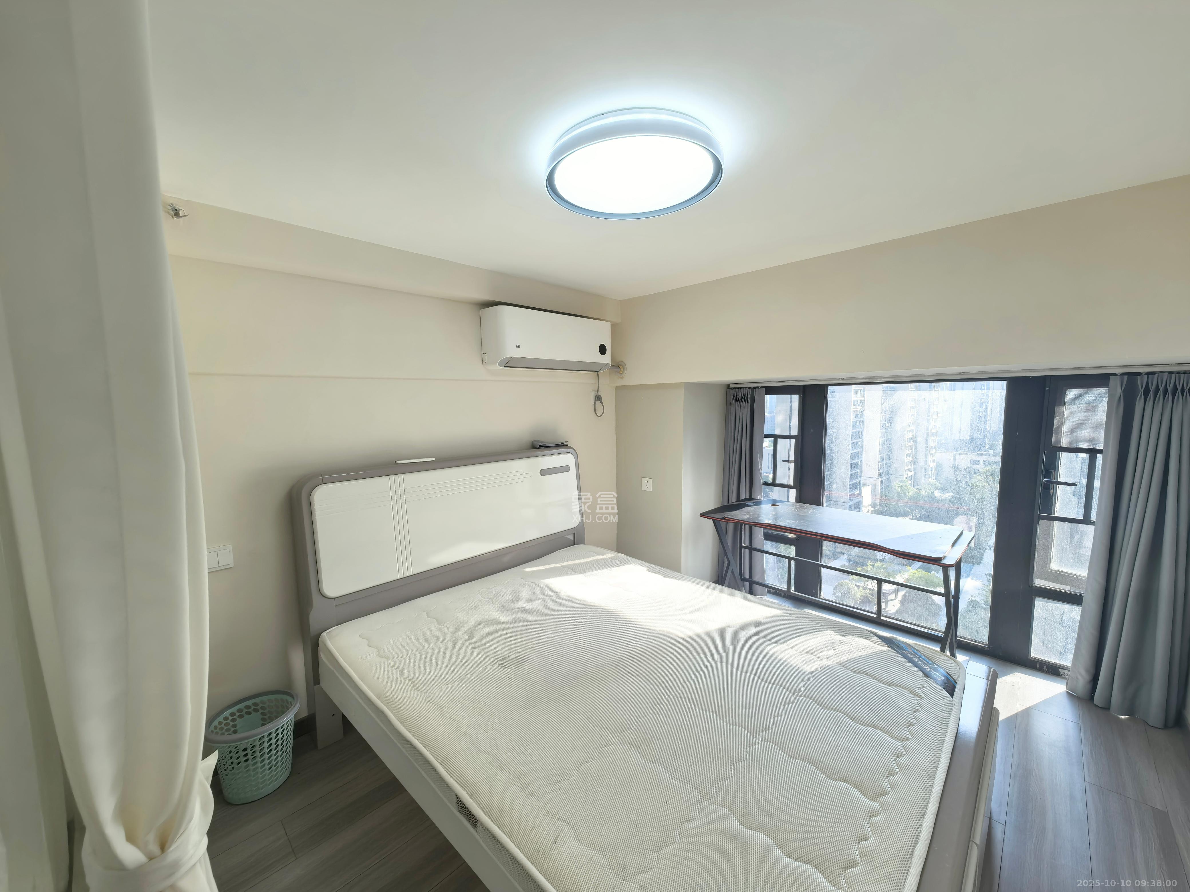 中海阅溪府 2室1厅1卫 2200.0元/月 中海阅溪府 2室1厅1卫 2200.0元/月室内图