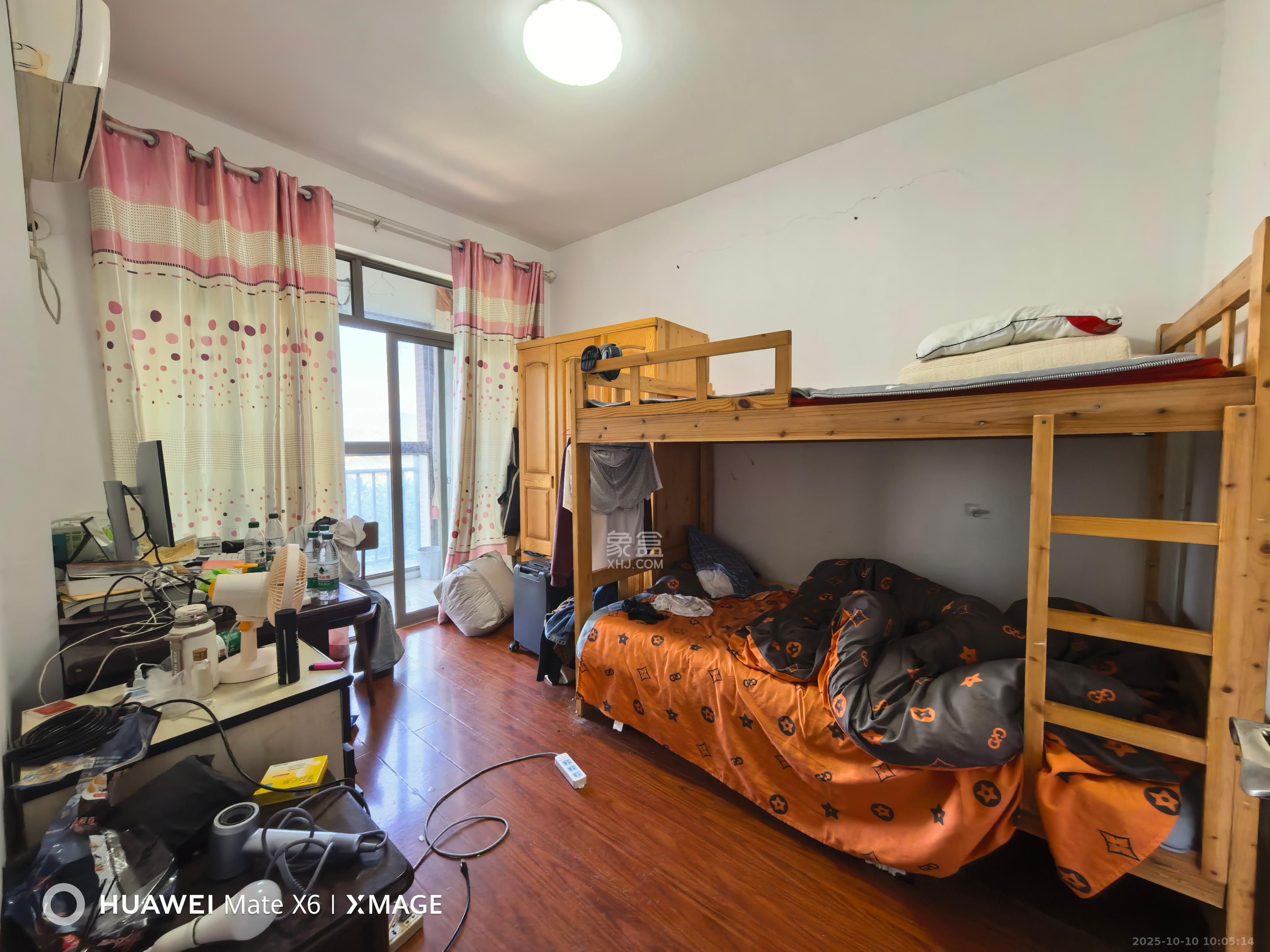 金域南外滩(望江佳园)  1室2厅2卫    3800.0元/月 金域南外滩(望江佳园)  1室2厅2卫    3800.0元/月室内图