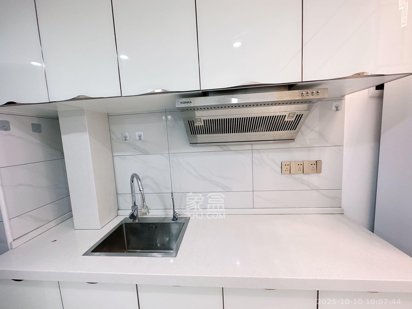 华润琨瑜府  2室1厅1卫    2500.0元/月 华润琨瑜府  2室1厅1卫    2500.0元/月室内图