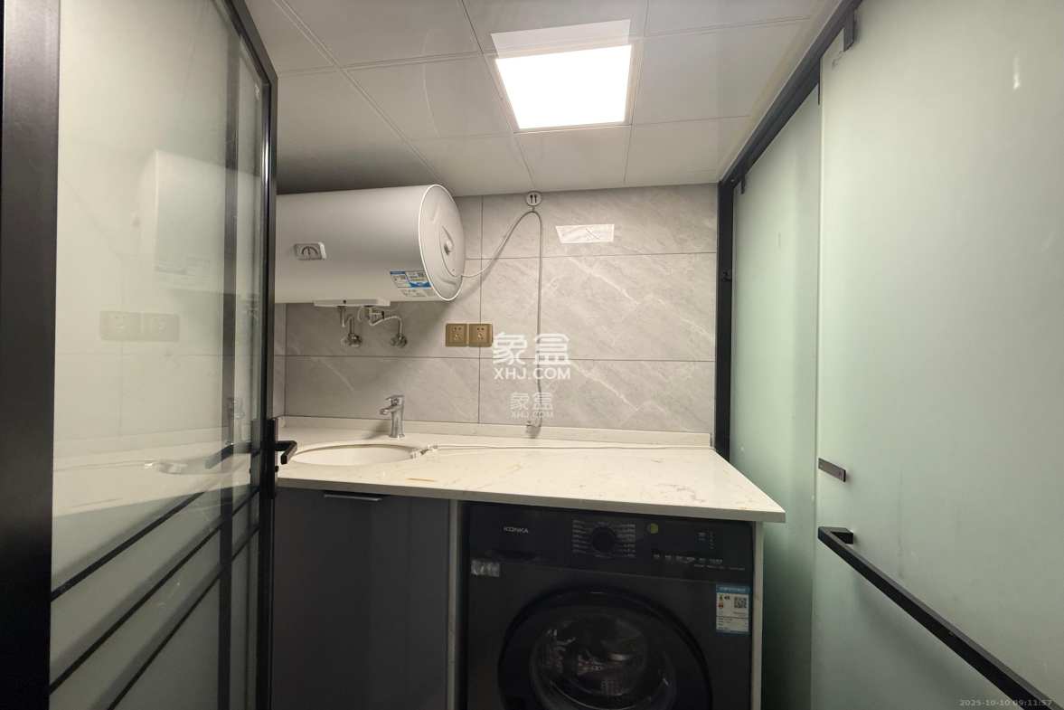 新城悦隽公园 2室1厅1卫 1700.0元/月 新城悦隽公园 2室1厅1卫 1700.0元/月室内图