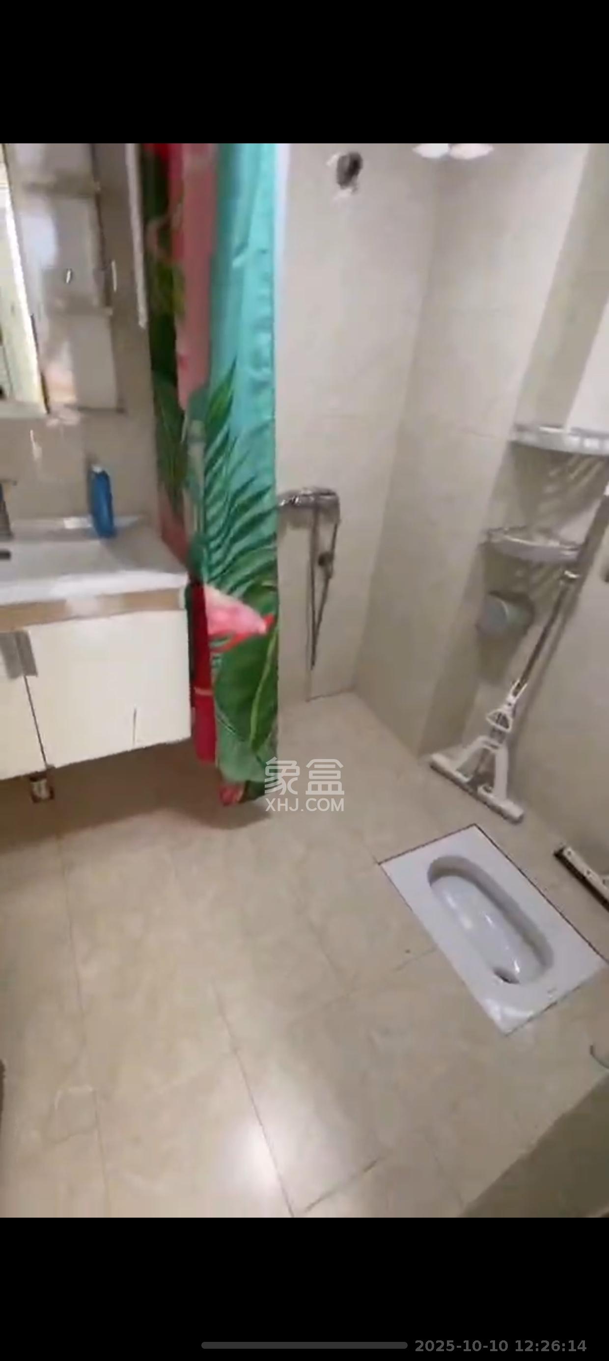 鑫科明珠  2室1厅1卫    2000.0元/月室内图