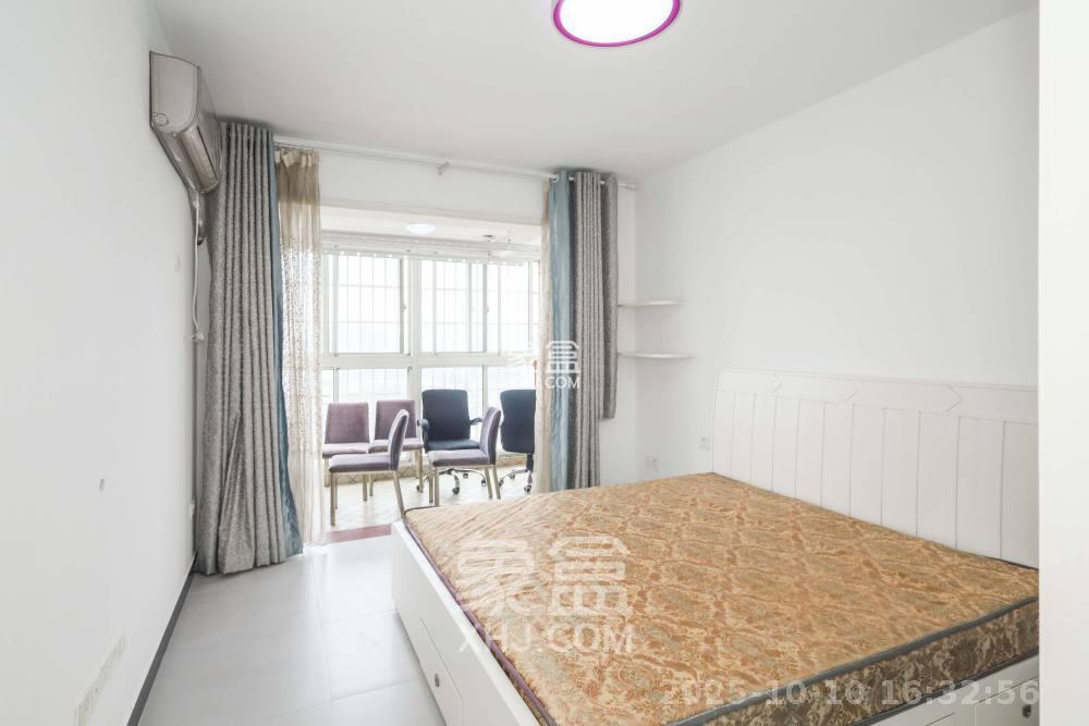 可可小城(麓谷可可小城)  3室2厅1卫    2000.0元/月 可可小城(麓谷可可小城)  3室2厅1卫    2000.0元/月室内图