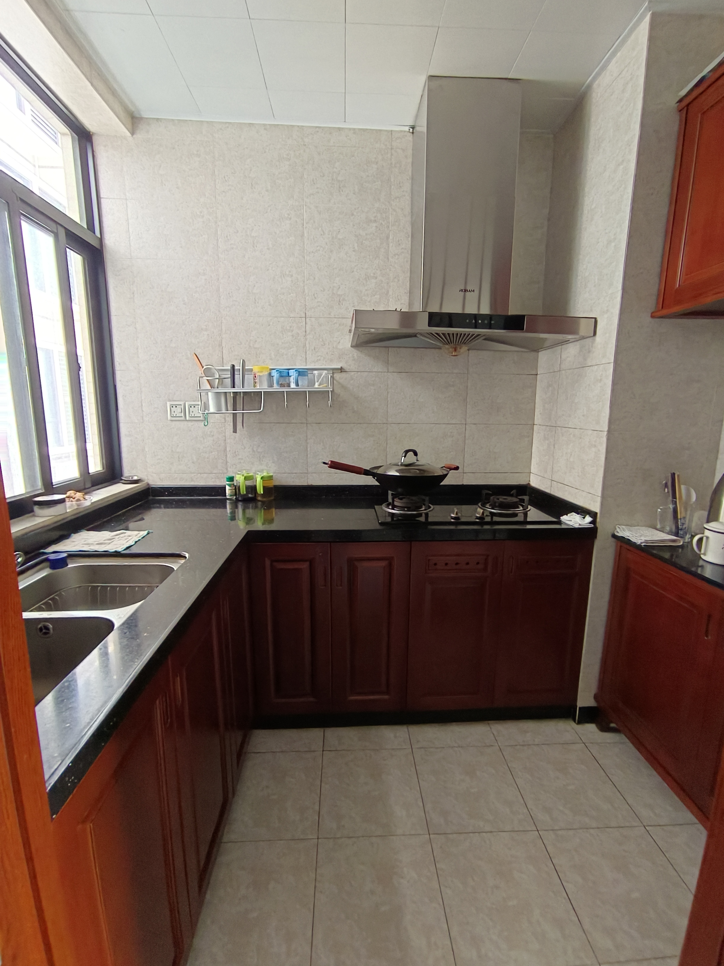 金碧文华 3室2厅2卫 170.0万 金碧文华 3室2厅2卫 170.0万室内图