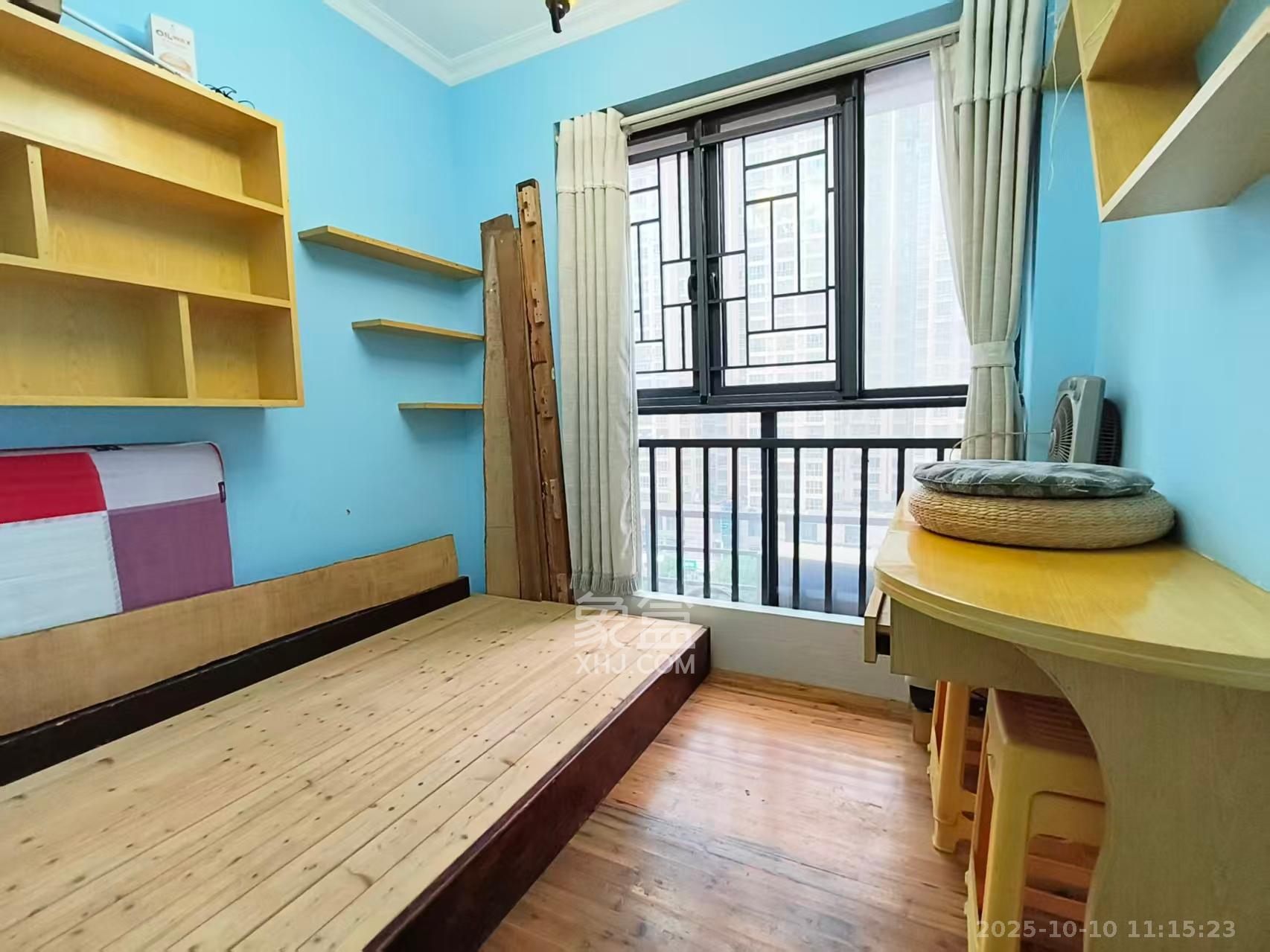 恒生碧水龙庭 3室2厅1卫 2000.0元/月 恒生碧水龙庭 3室2厅1卫 2000.0元/月室内图