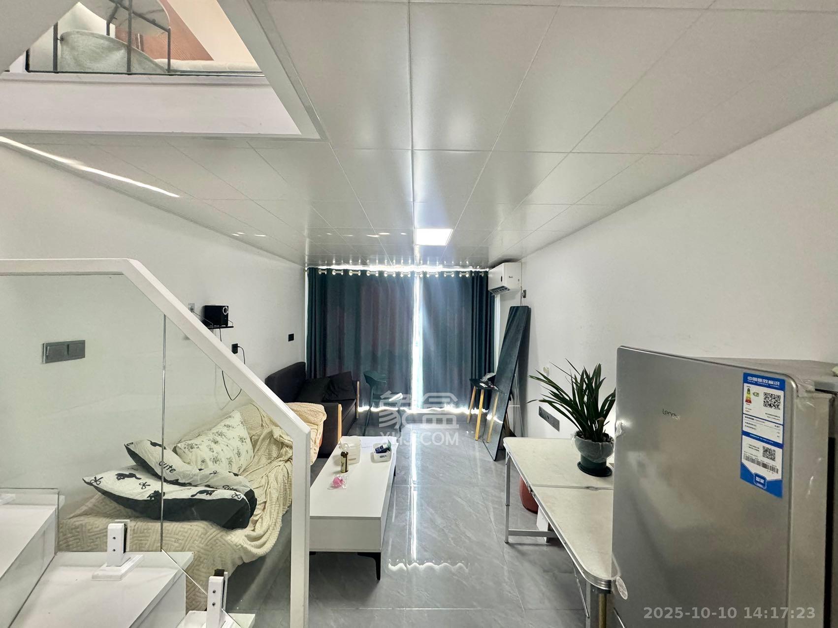 新长海D1站  1室1厅1卫    1550.0元/月 新长海D1站  1室1厅1卫    1550.0元/月室内图