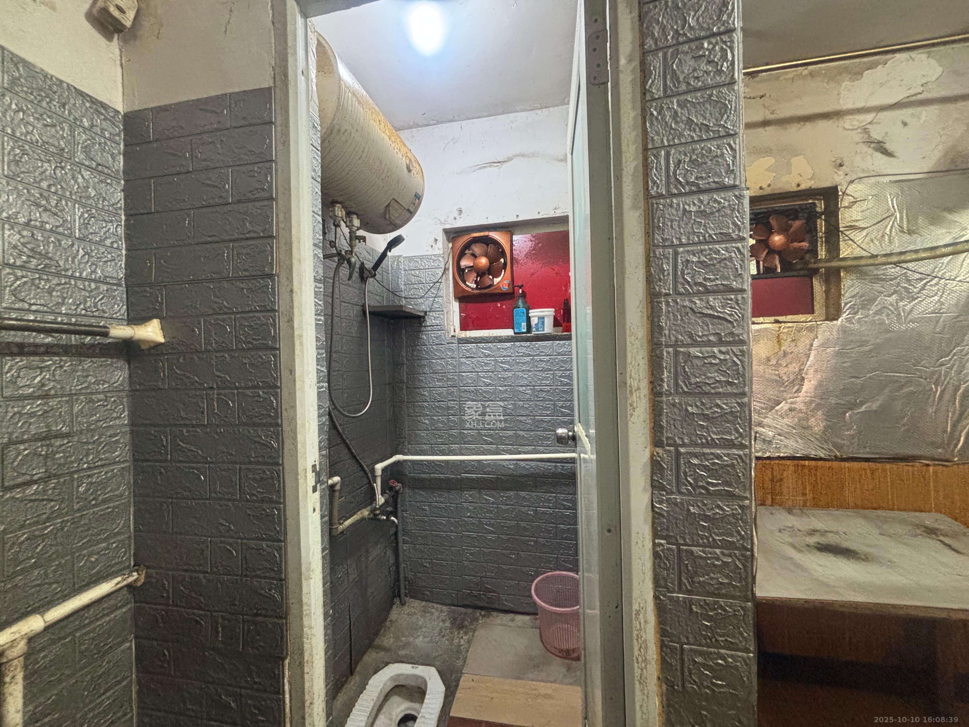 鄱阳小区   17.14㎡      1100.0元/月室内图