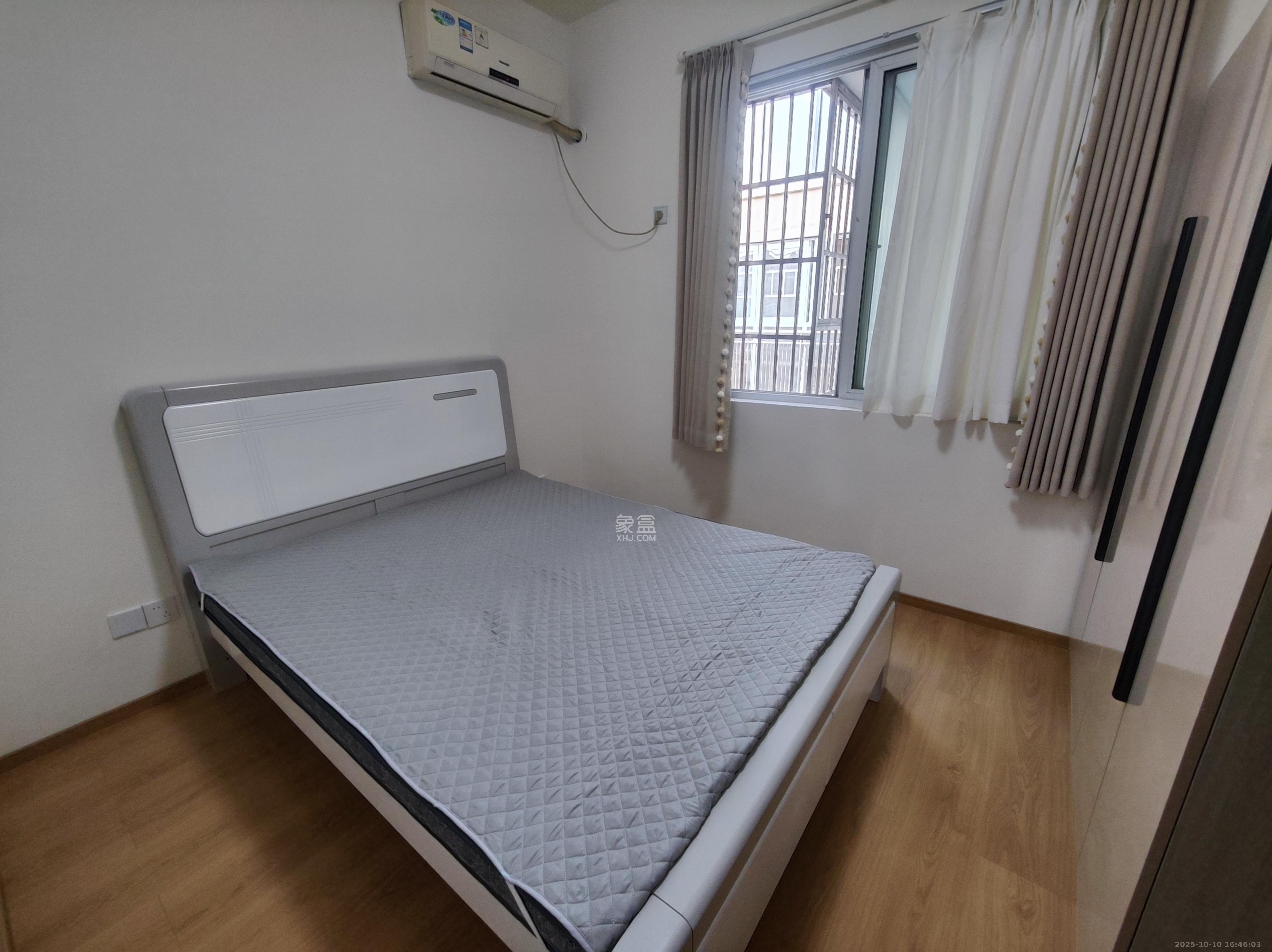 上河国际C区 2室2厅1卫 2500.0元/月 上河国际C区 2室2厅1卫 2500.0元/月室内图